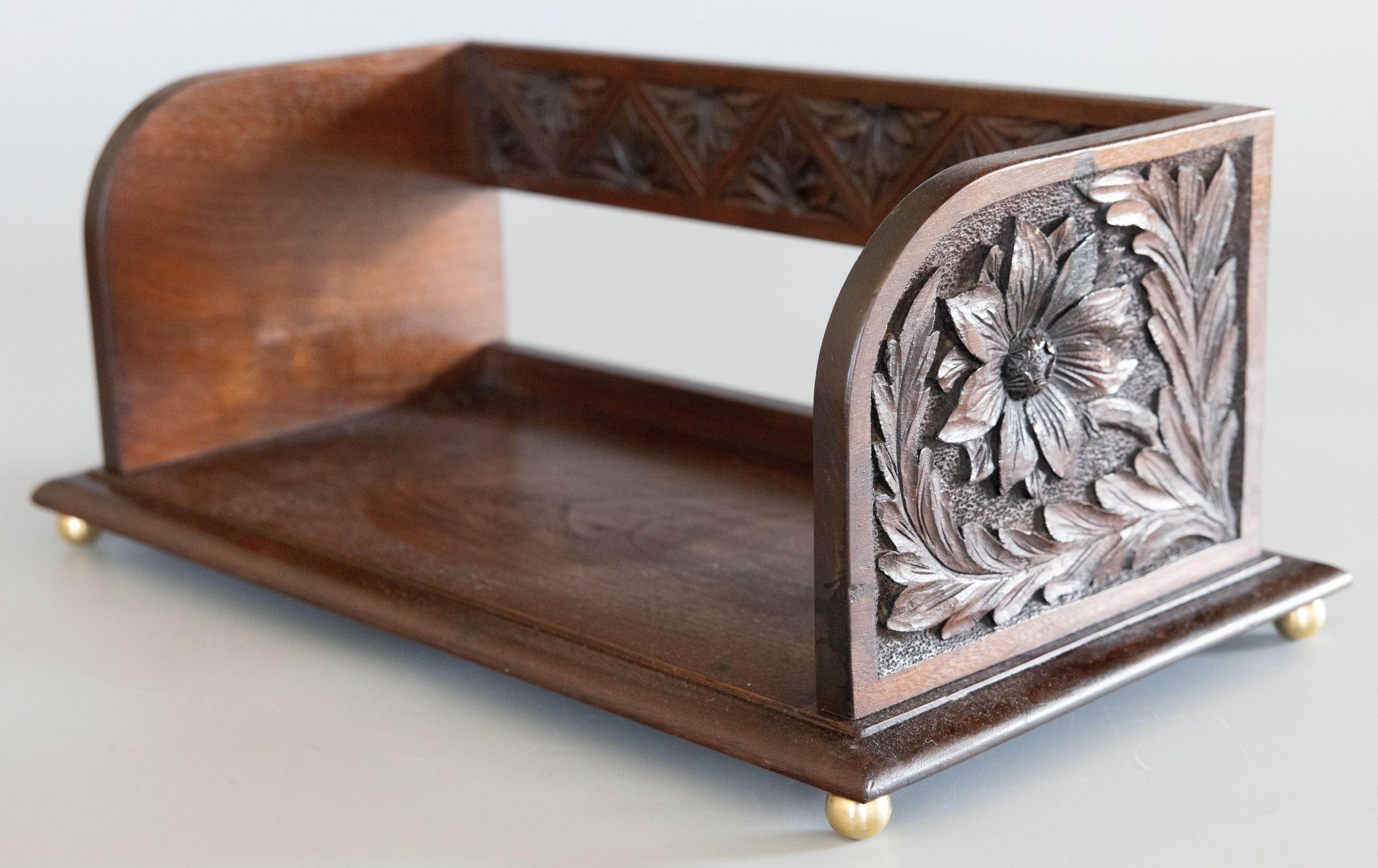 Oak English Carved Mahogany Table Top Book Trough Rack Stand Bookends, C. 1900 For Sale