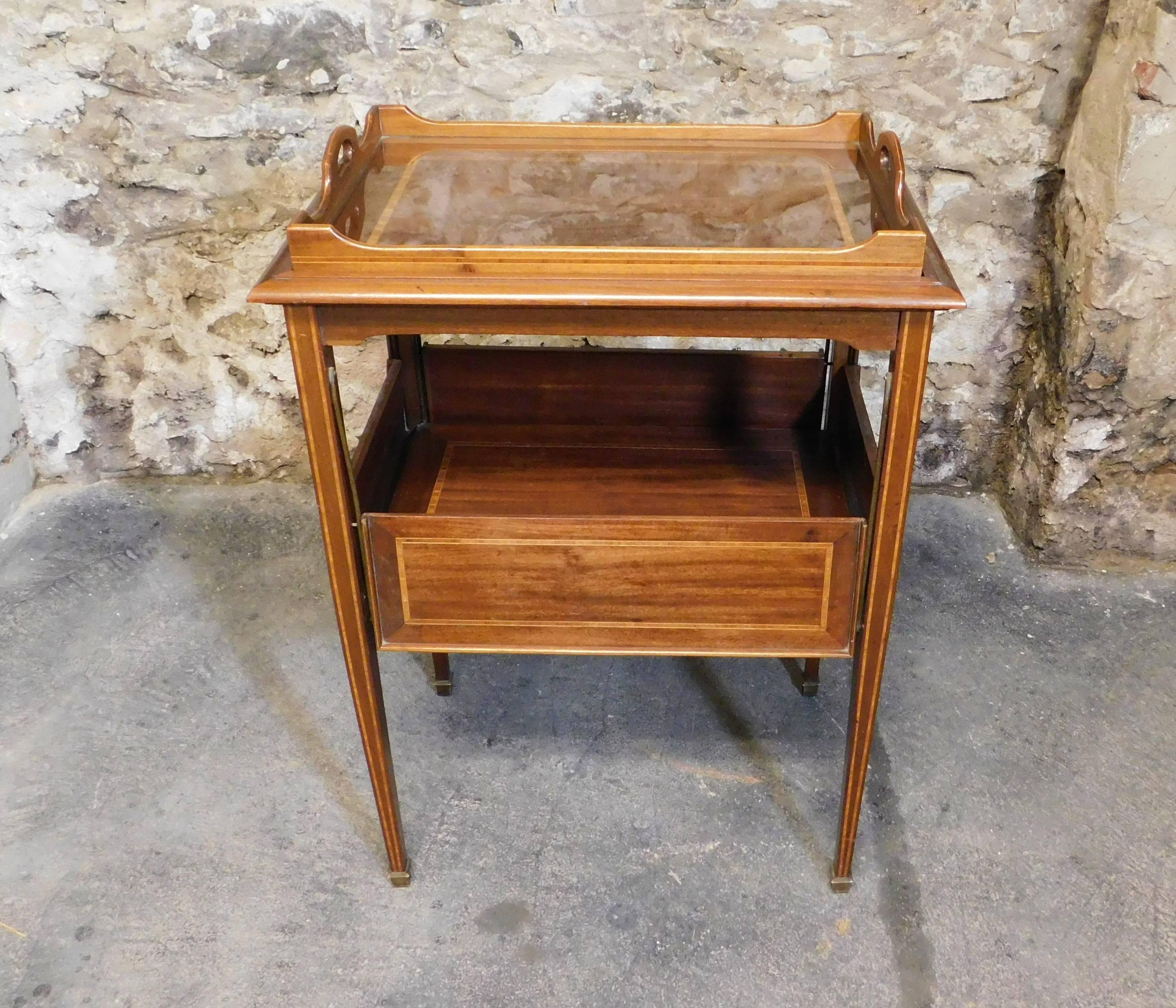 Cross-Banded Edwardian English Cocktail Liquor Drink Stand Bar Cart