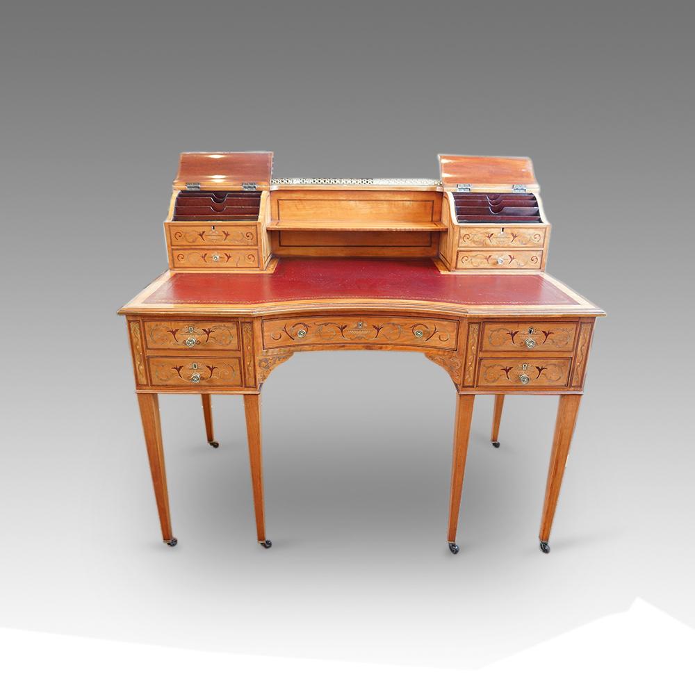 Edwardian English Country House Marquetry Inlaid Satinwood Desk, circa 1900 2