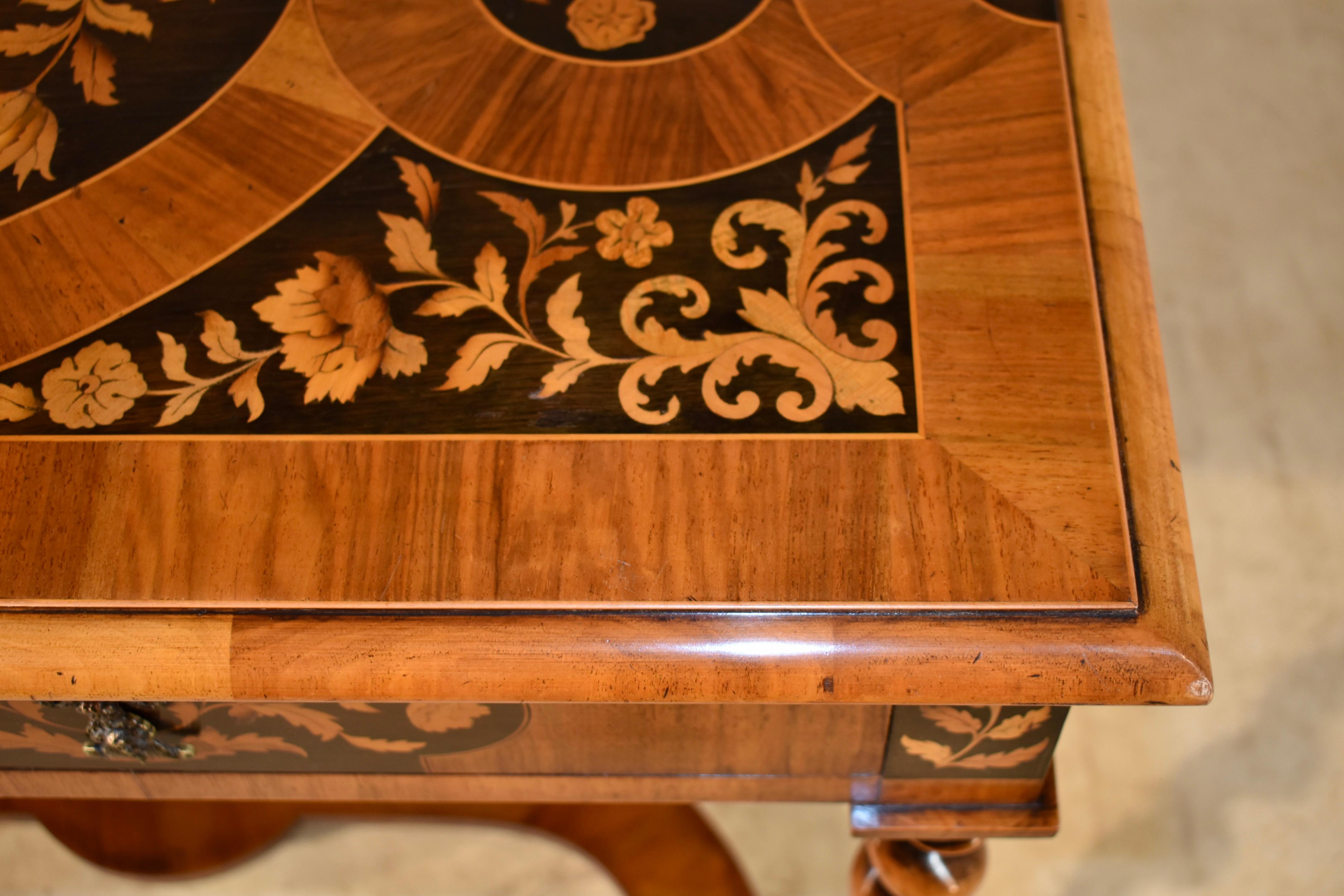 Edwardian English Marquetry Side Table, c. 1900 For Sale 2