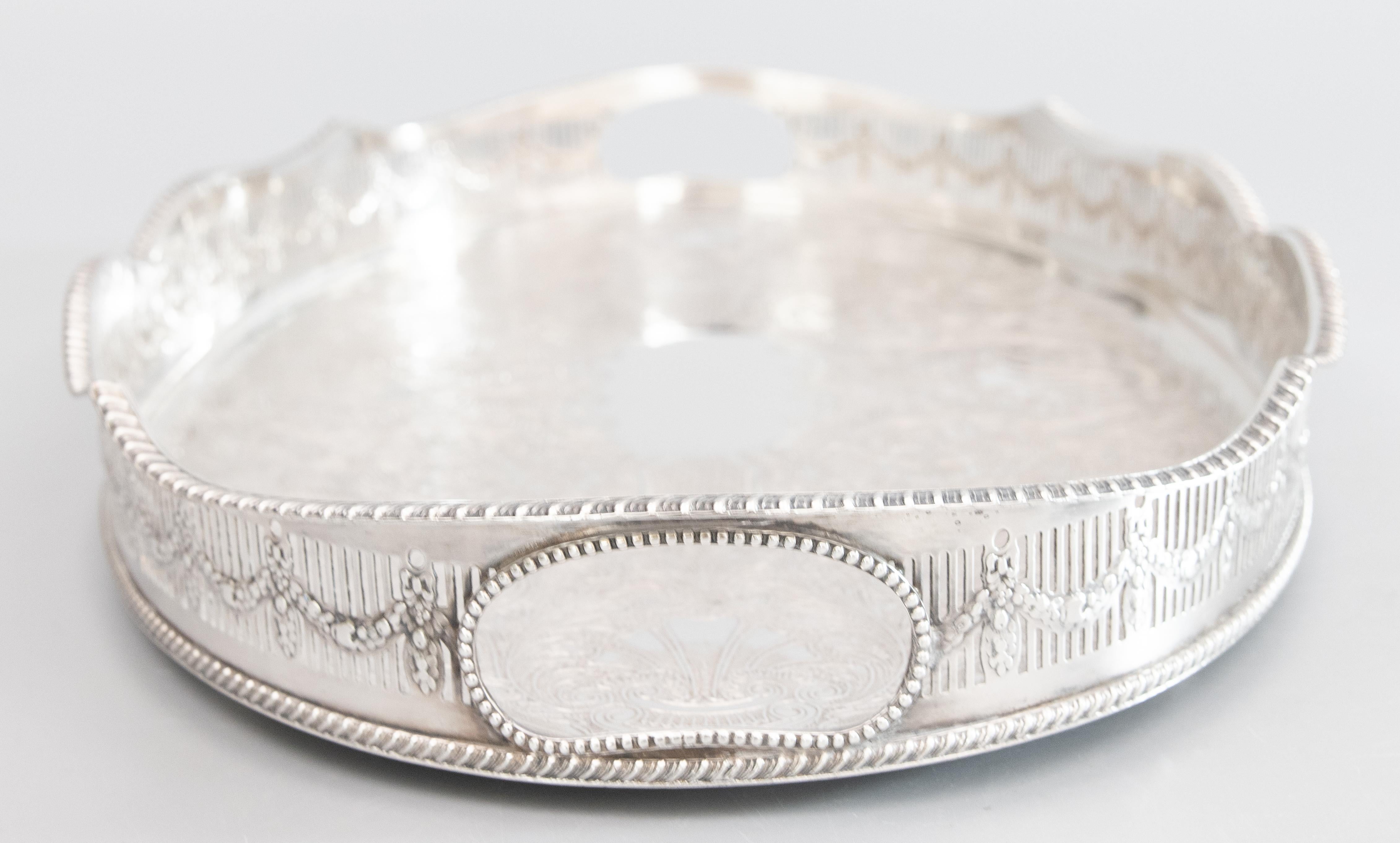 Edwardian English Sheffield Silver Plate Scalloped Gallery Tray For Sale 2