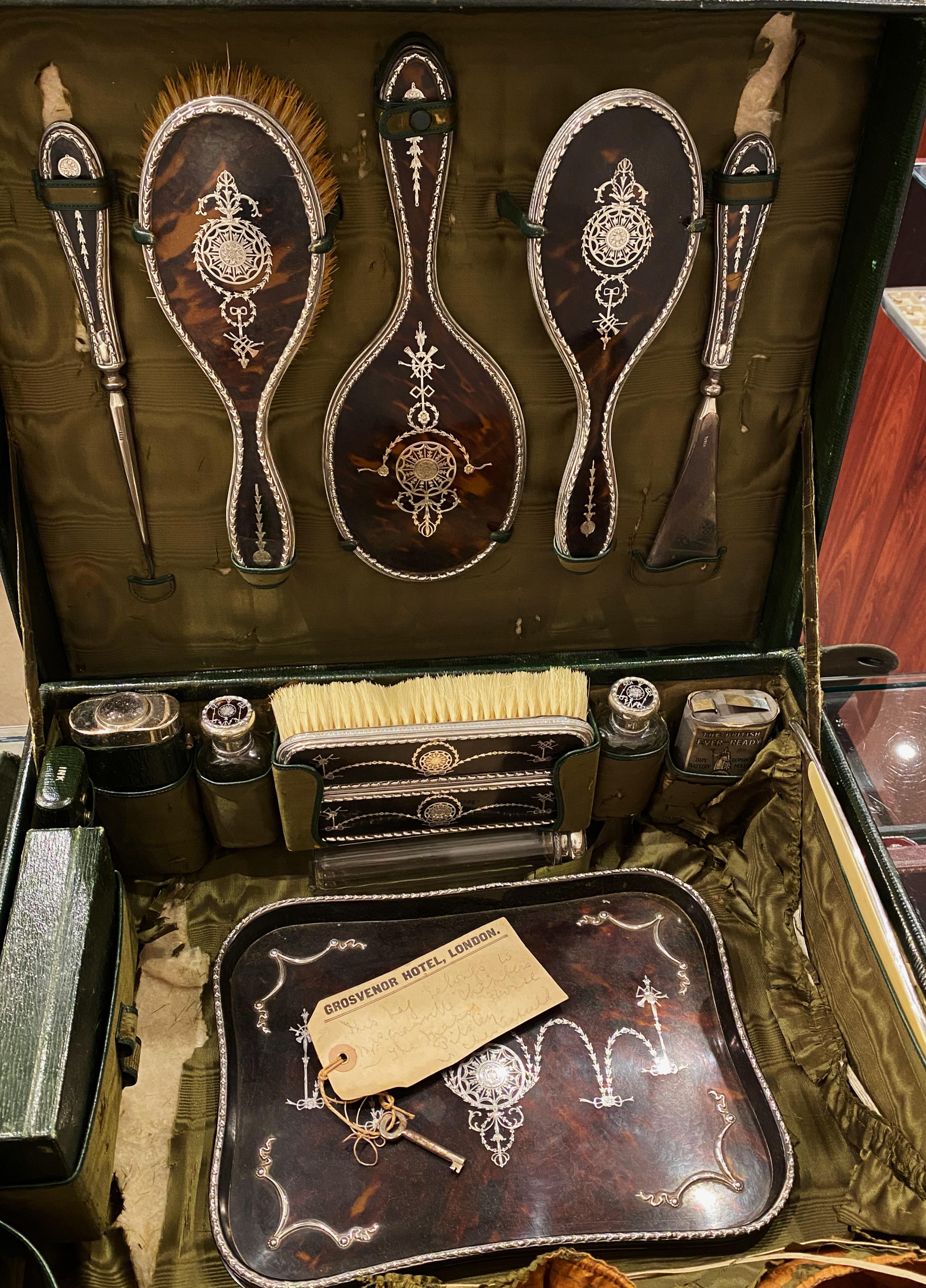 Edwardian English Silver Tortoiseshell Dressing Table Set in Travelling Case For Sale 8