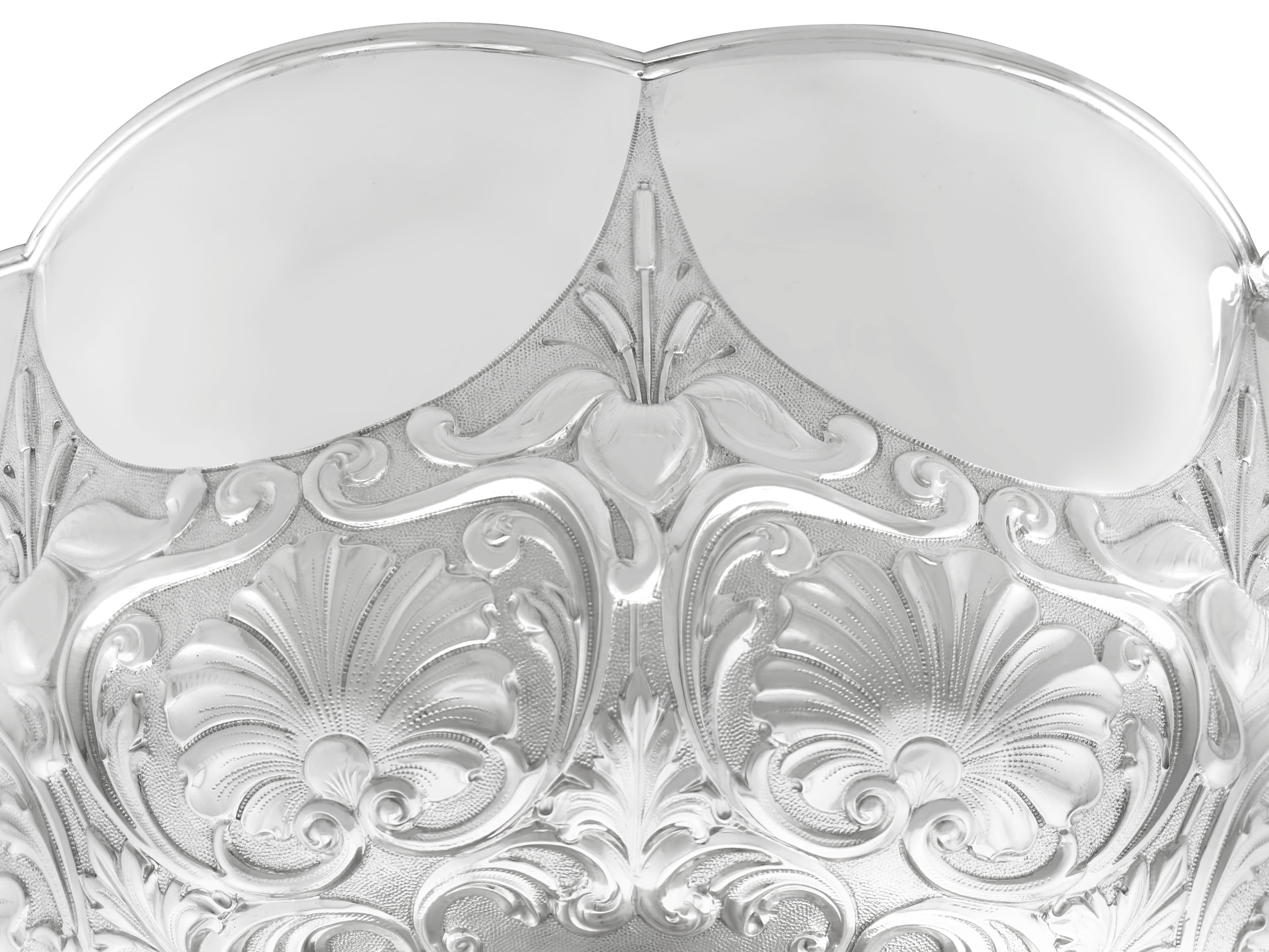 Edwardian English Sterling Silver Bowl Art Nouveau Style For Sale 1