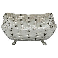 Edwardian English Sterling Silver Bread Dish