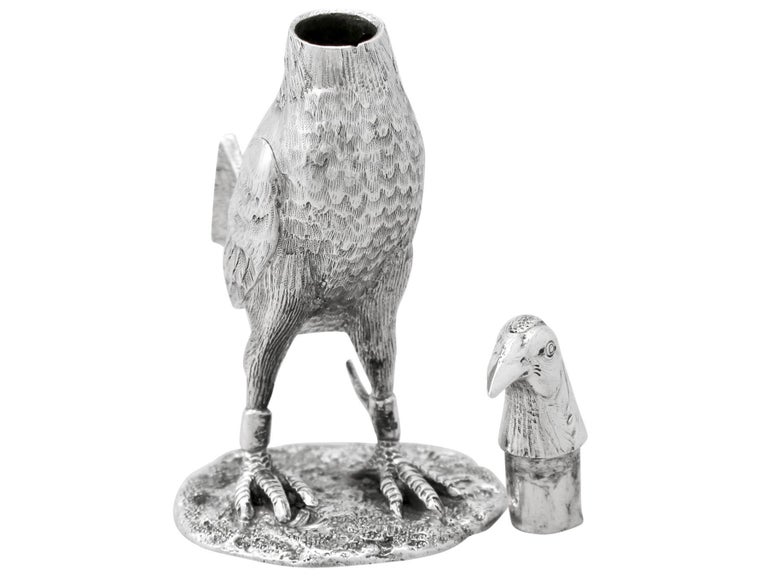 Edwardian English Sterling Silver Game Bird Pepperette In Excellent Condition For Sale In Jesmond, Newcastle Upon Tyne