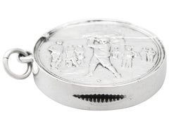 Edwardian Golf English Sterling Silver Vesta Case