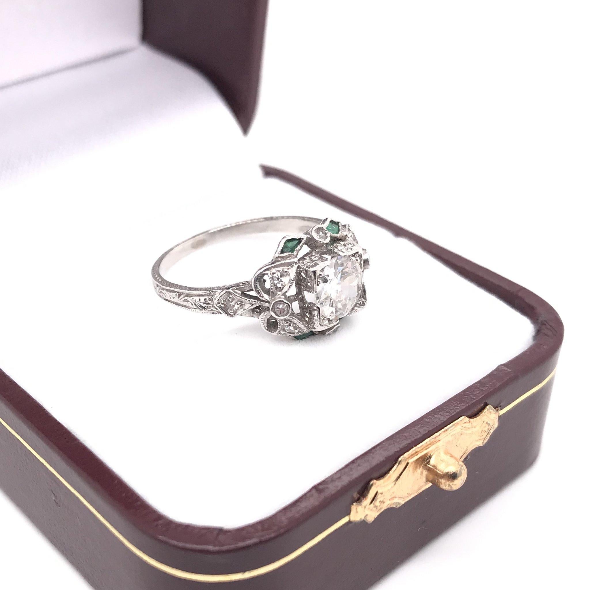 Edwardian Era 0.90 Carat Platinum Diamond & Emerald Ring 6