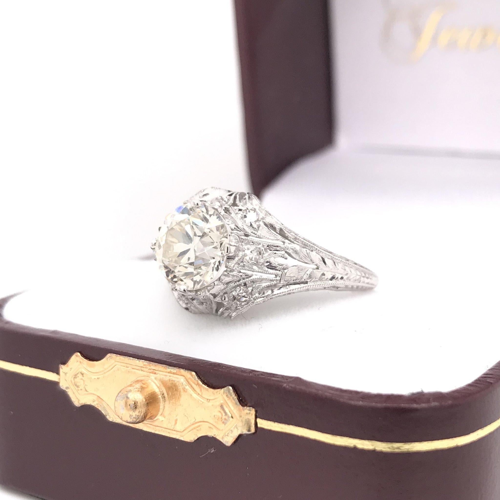 Edwardian Era 1.54 Carat Platinum Filigree Diamond Engagement Ring 4