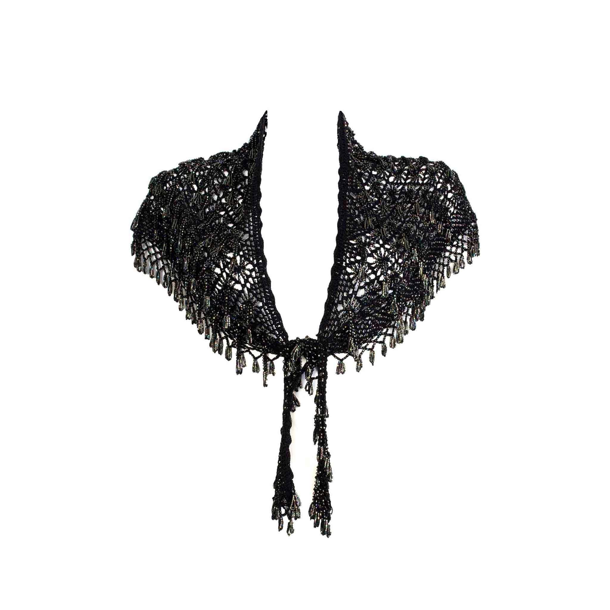 Edwardian Era - Circa 1910 Vintage Hand Crocheted Hand Beaded Tassel Shawl Scarf In Good Condition In KENT, GB