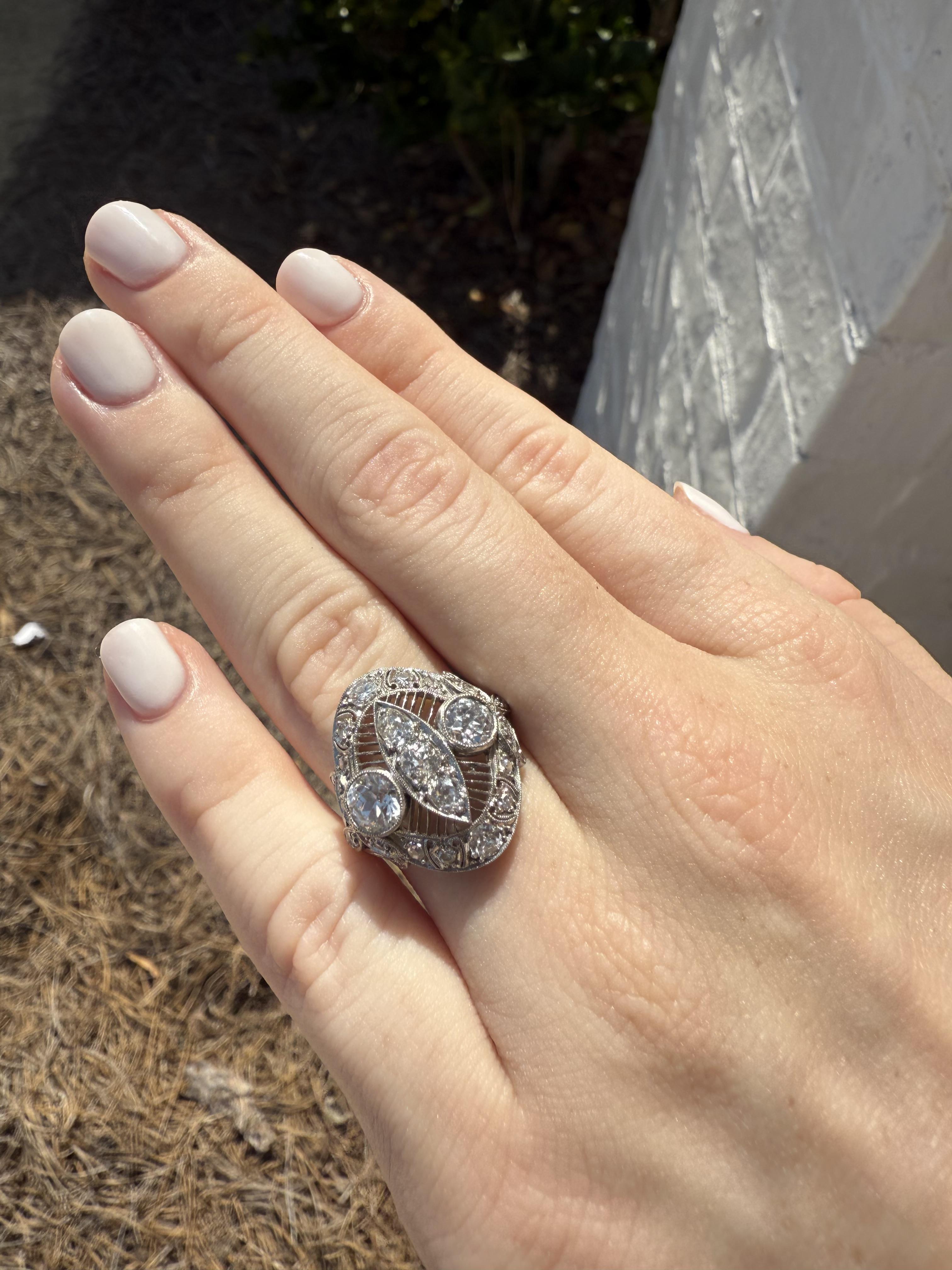 Edoardiano Anello da cocktail in platino con diamante vecchio taglio europeo di epoca edoardiana da 2 CTW in vendita