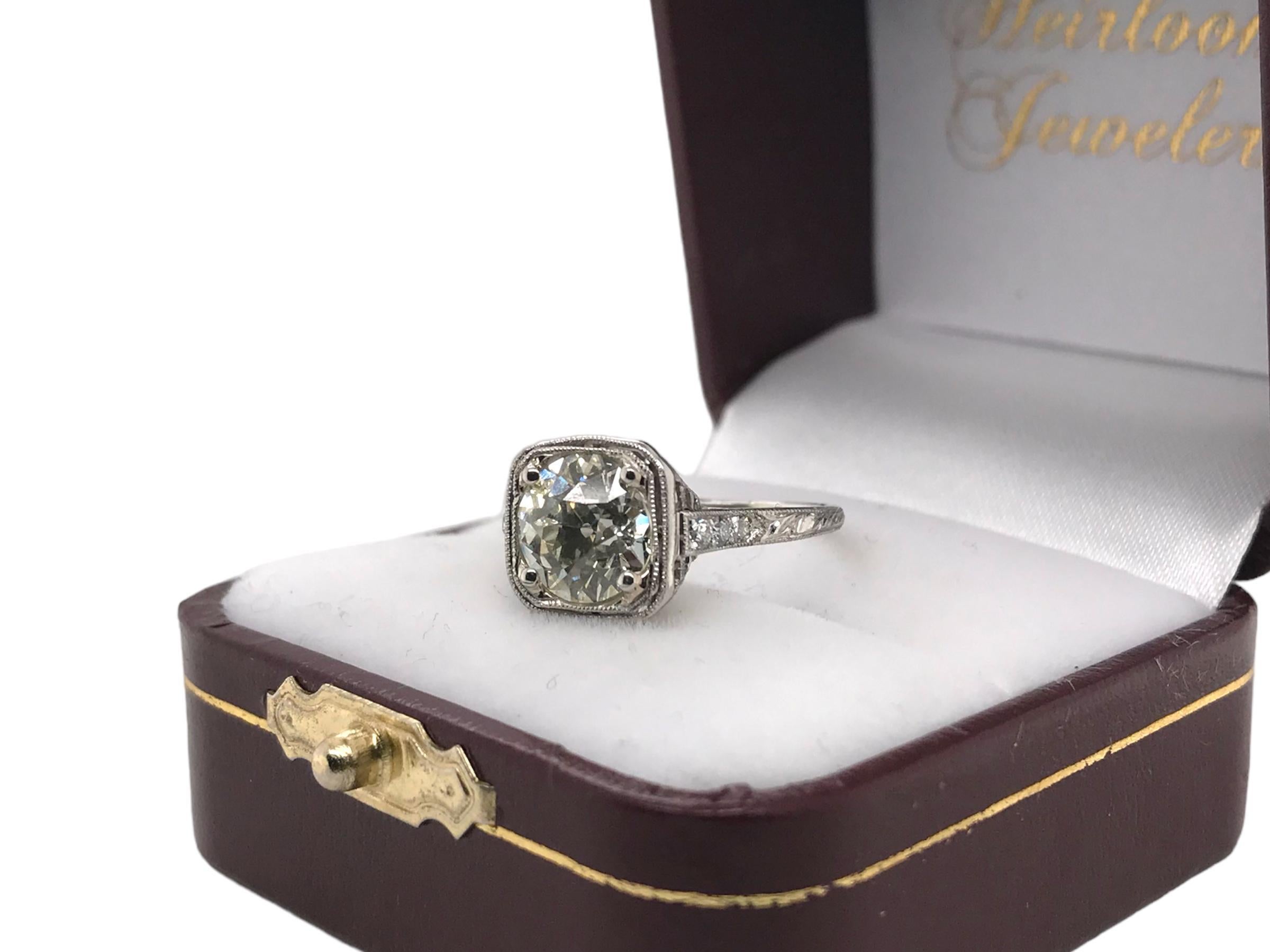 Anillo de compromiso de diamantes talla europea antigua de la época eduardiana de 2,09 quilates en venta 5