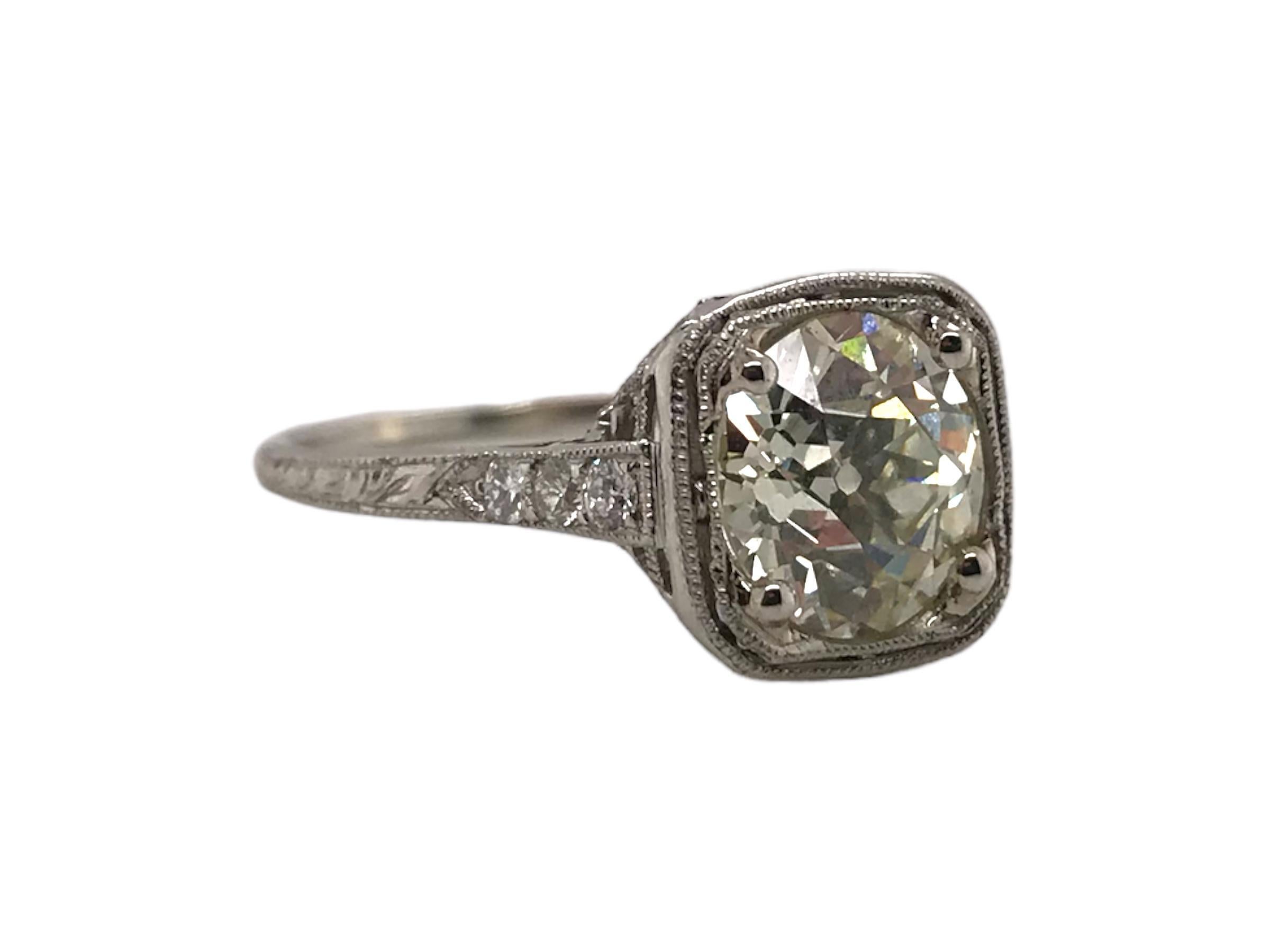 Anillo de compromiso de diamantes talla europea antigua de la época eduardiana de 2,09 quilates Eduardiano en venta