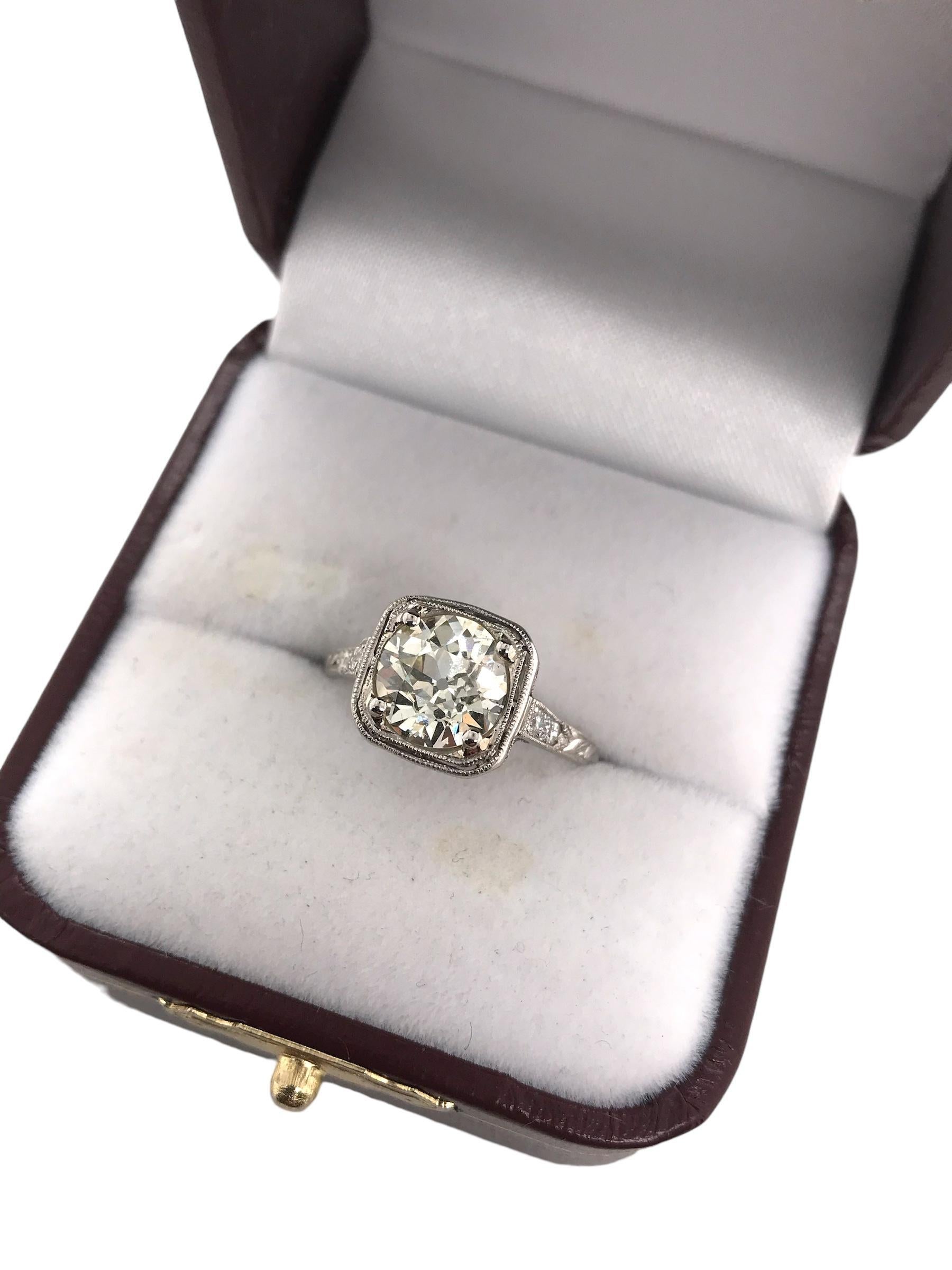 Anillo de compromiso de diamantes talla europea antigua de la época eduardiana de 2,09 quilates en venta 1