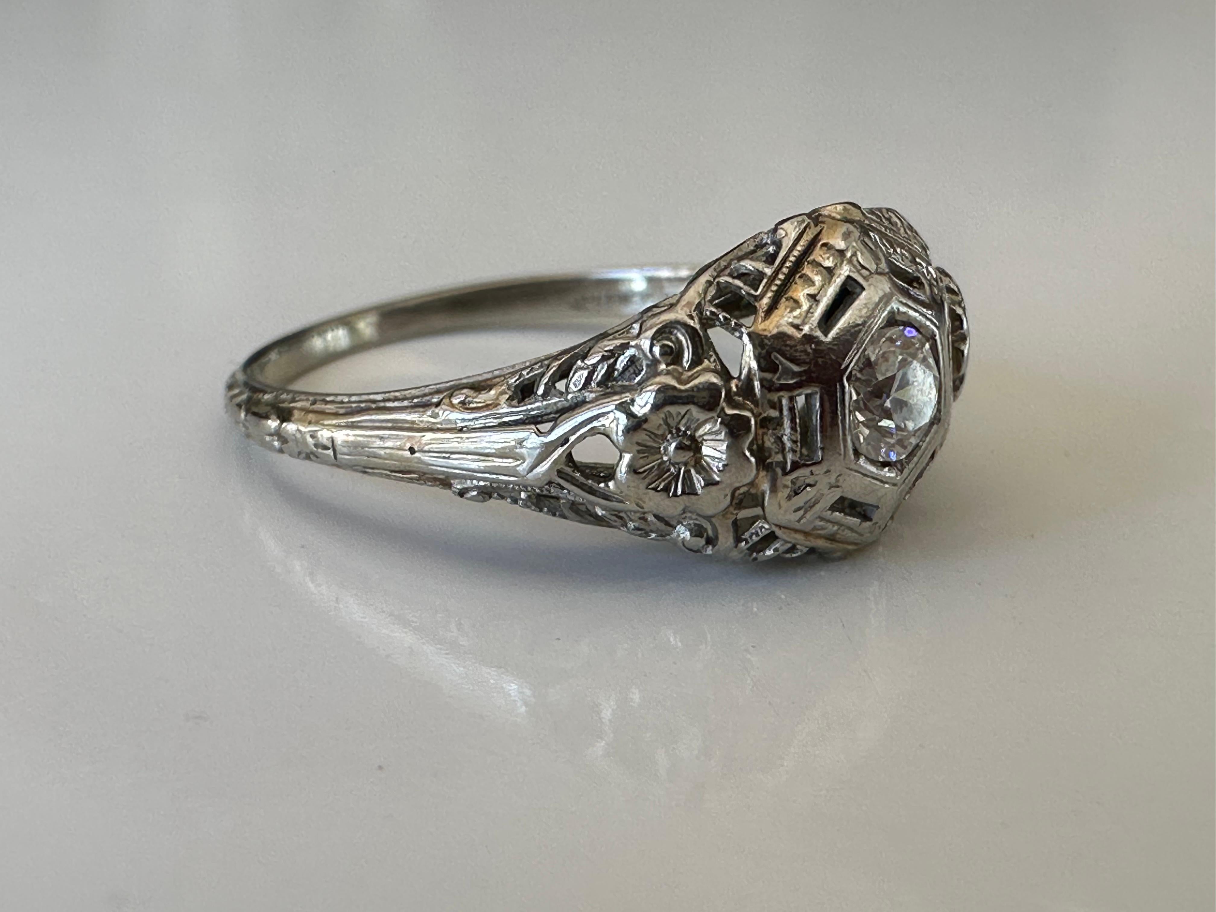 Edwardian Era Diamond Solitaire and Filigree Ring For Sale 1