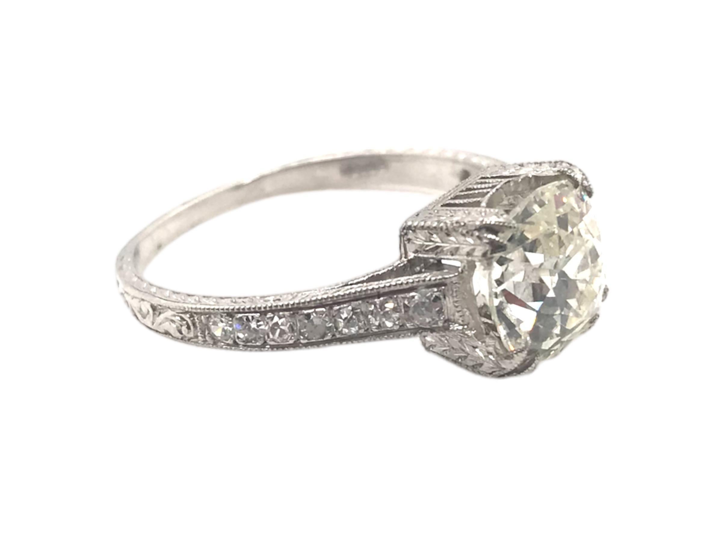 Edwardian Era Platinum 2.21 Carat Old Mine Cut Engagement Ring For Sale 1