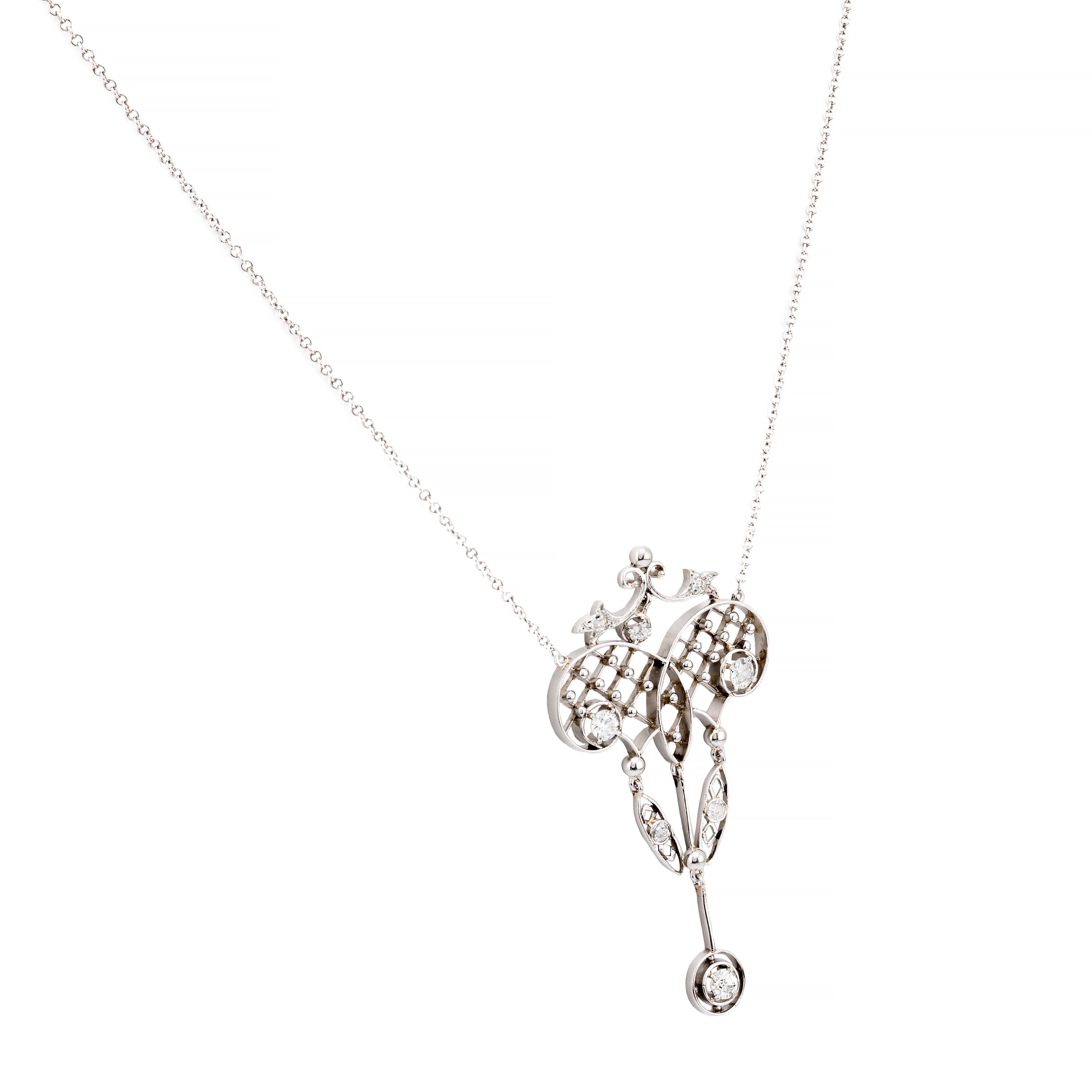 Edwardian European Cut Diamond Lavalier Necklace in Platinum (Alteuropäischer Schliff) im Angebot