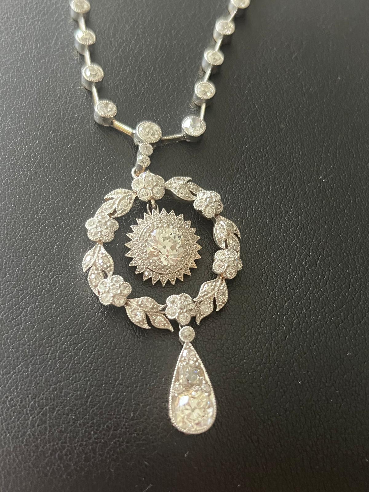 Édouardien Collier pendentif-broche en or 18 carats, diamant européen de l'époque édouardienne, recouvert de platine en vente