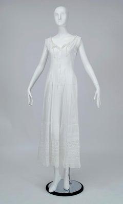 White Edwardian Eyelet and Lace Full Bridal Petticoat Nightgown - XS, 1900s
