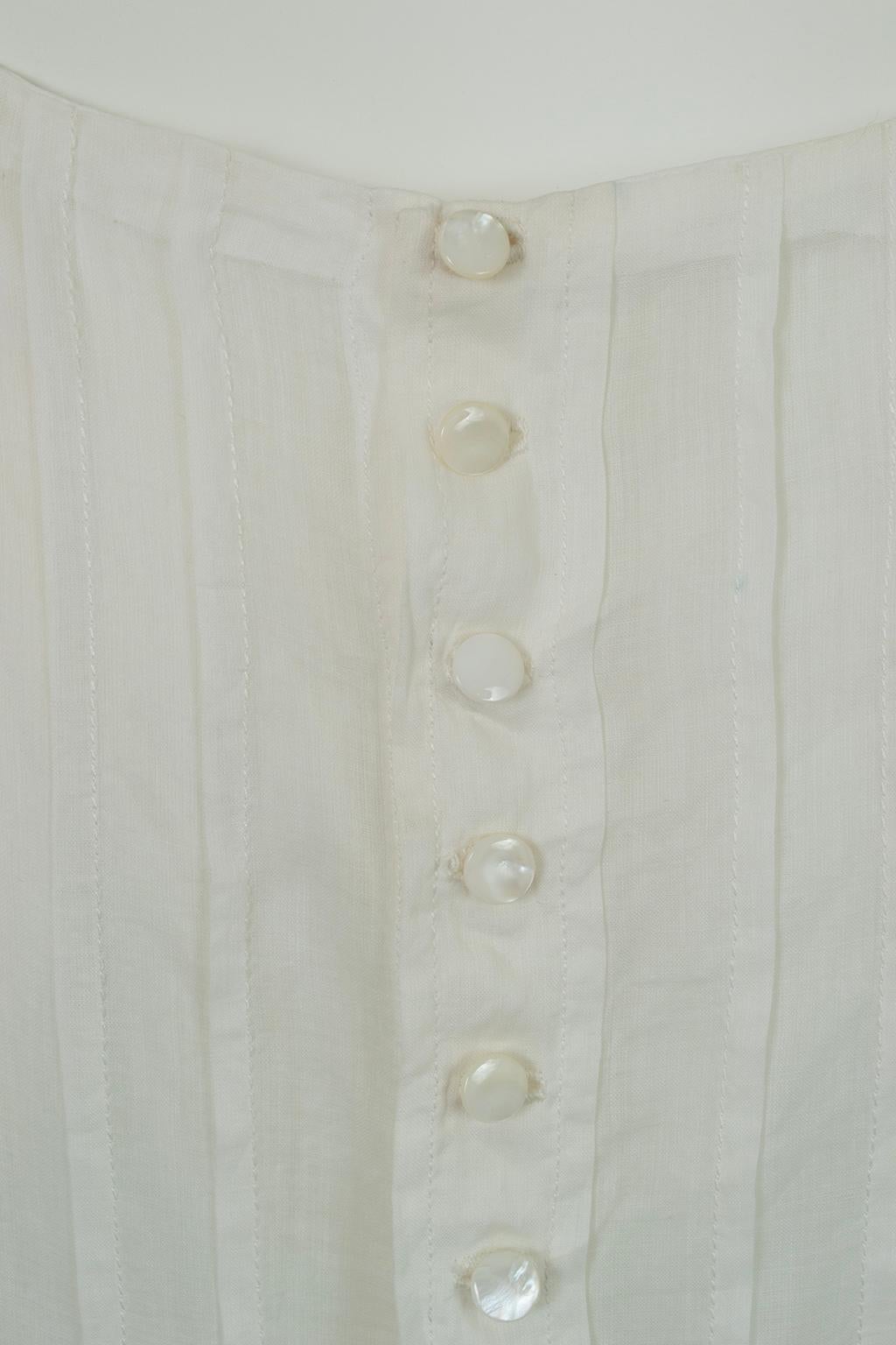 Vestido de novia eduardiano con ojales y corpiño marinero de lino - S, 1900 en venta 7