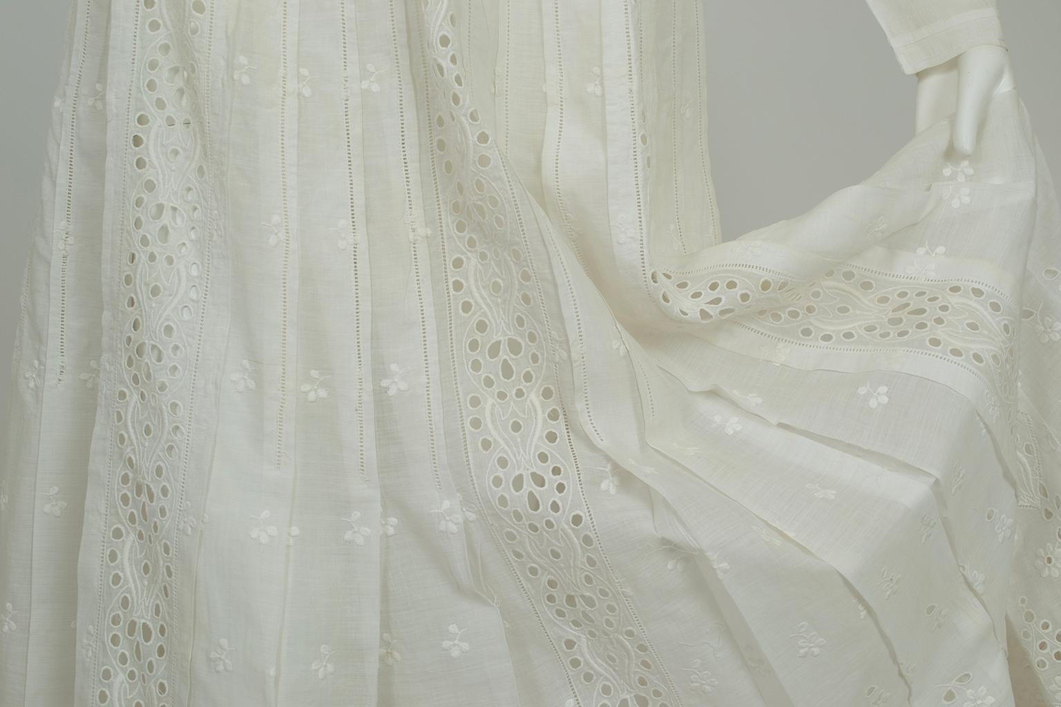 Vestido de novia eduardiano con ojales y corpiño marinero de lino - S, 1900 en venta 10