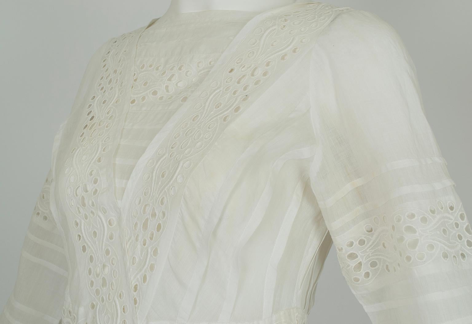 Vestido de novia eduardiano con ojales y corpiño marinero de lino - S, 1900 en venta 2