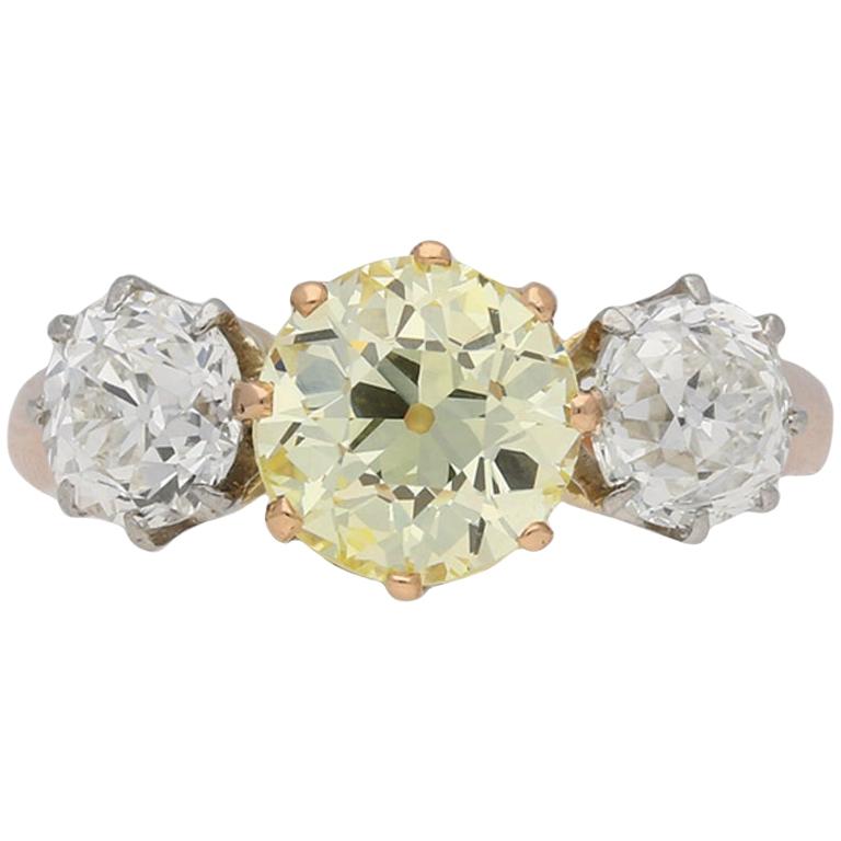 Edwardian Fancy Yellow Diamond Three-Stone Ring, circa 1905 For Sale