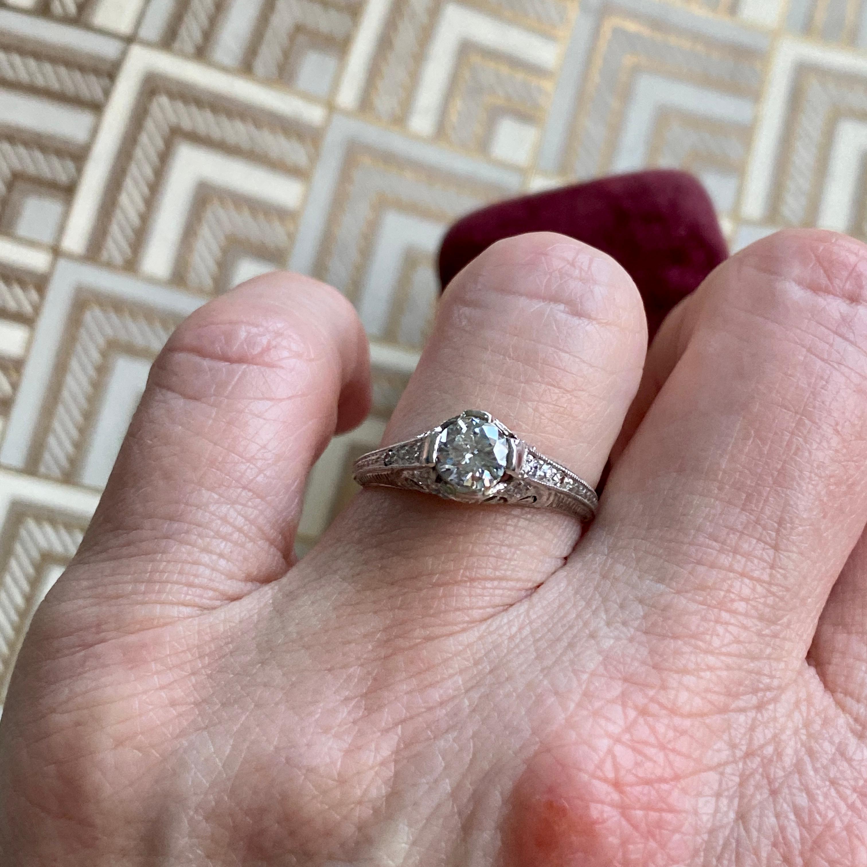 Edwardianischer filigraner Diamant Platin Verlobungsring im Zustand „Hervorragend“ im Angebot in Scotts Valley, CA