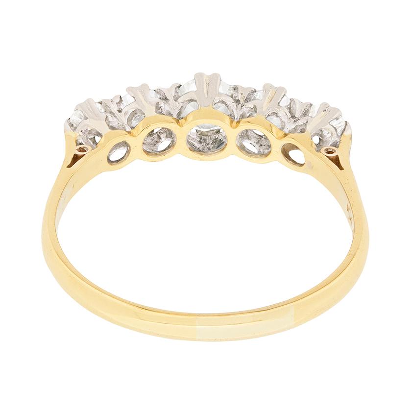 Edwardian Five-Stone Diamond Ring, circa 1910 In Good Condition For Sale In London, GB