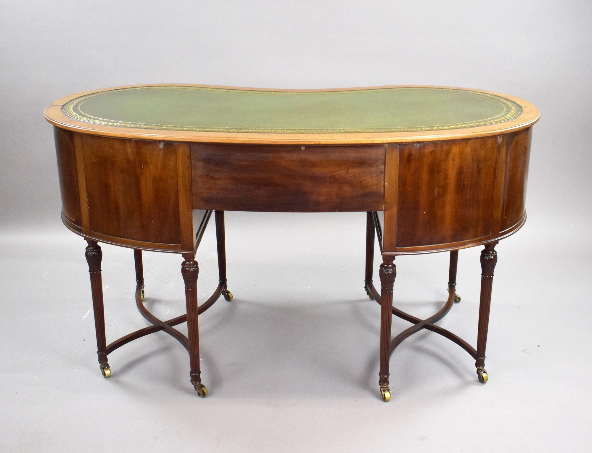 19th Century Edwardian Flame Mahogany Kidney Shaped Writing Table For Sale
