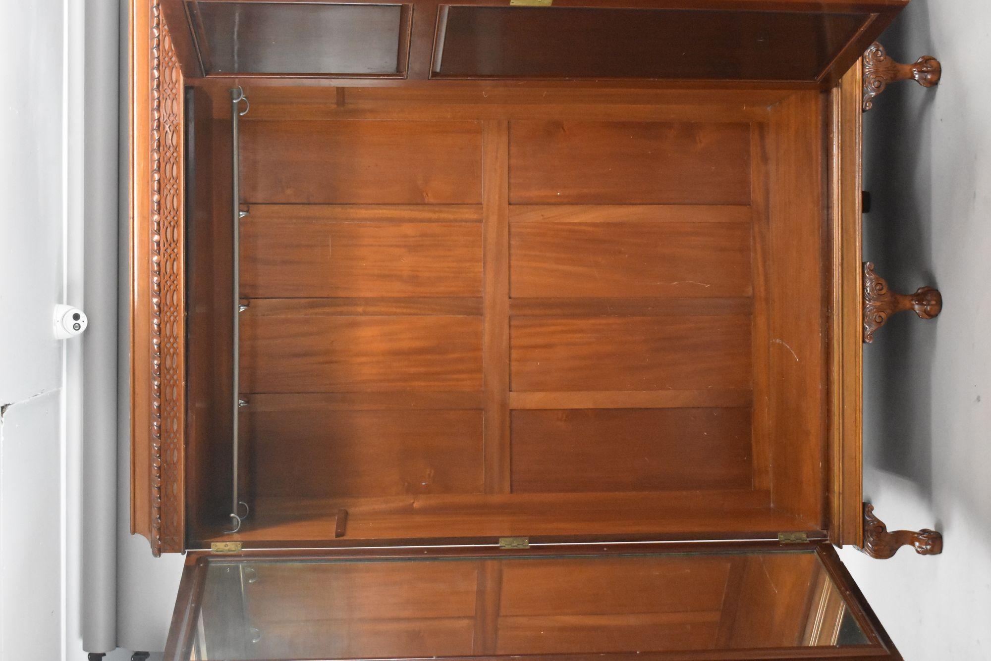 Edwardian Flame Mahogany Triple Wardrobe For Sale 3