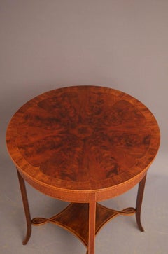 Table d'appoint édouardienne en acajou flammé à motifs marquetés, vers 1900