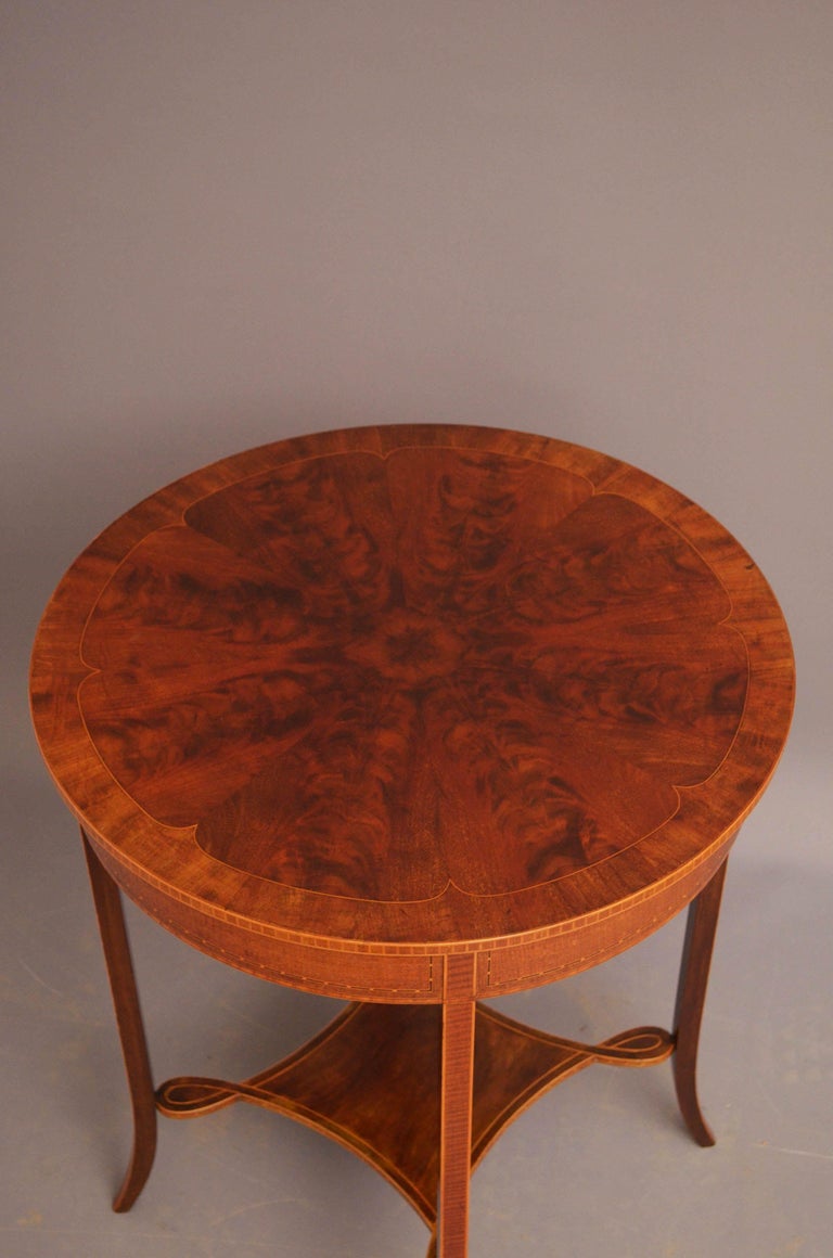 Edwardian Flamed Mahogany Table For Sale at 1stDibs
