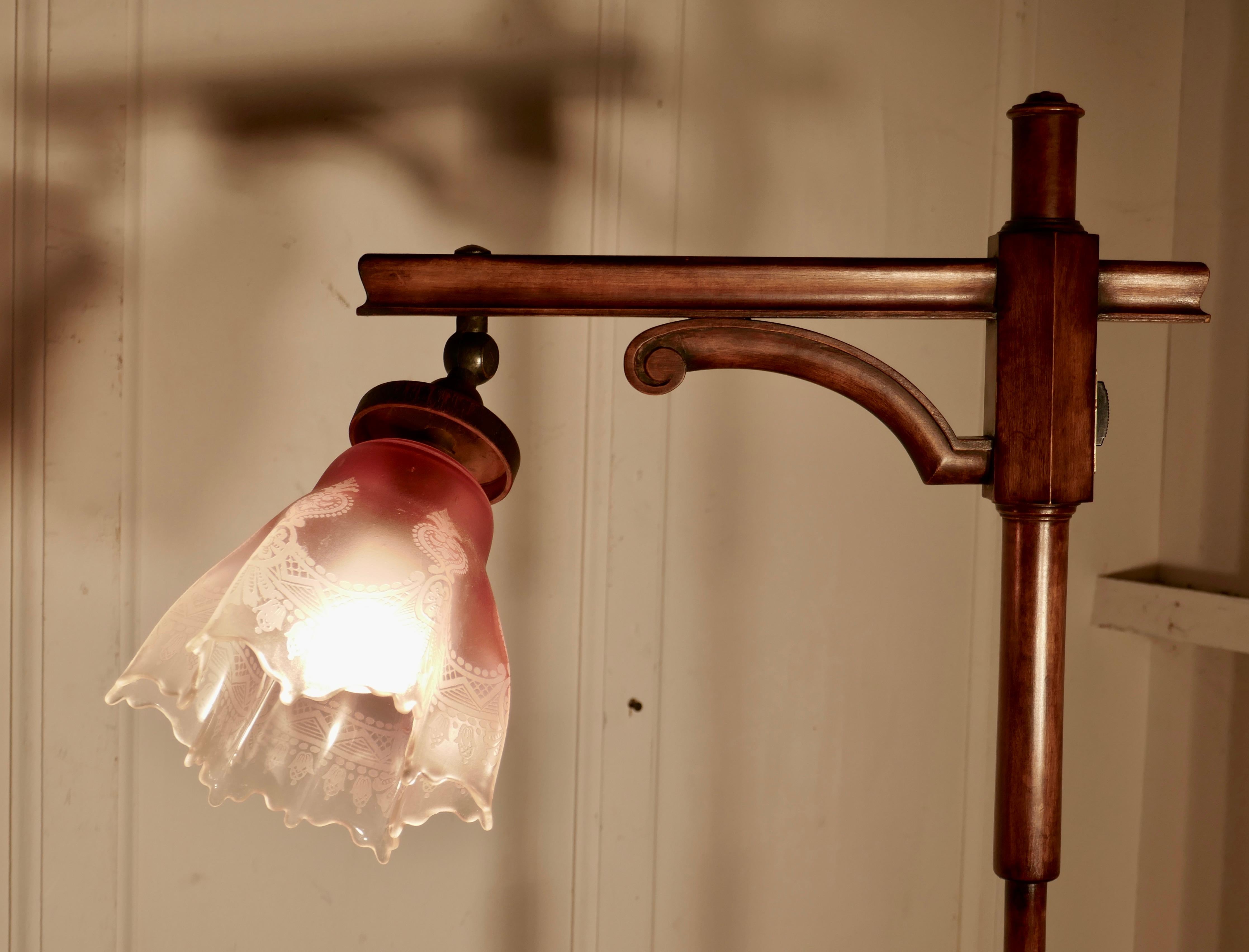 Edwardian Floor Standing, Swivel, Angle Reading Lamp In Good Condition In Godshill, Isle of Wight