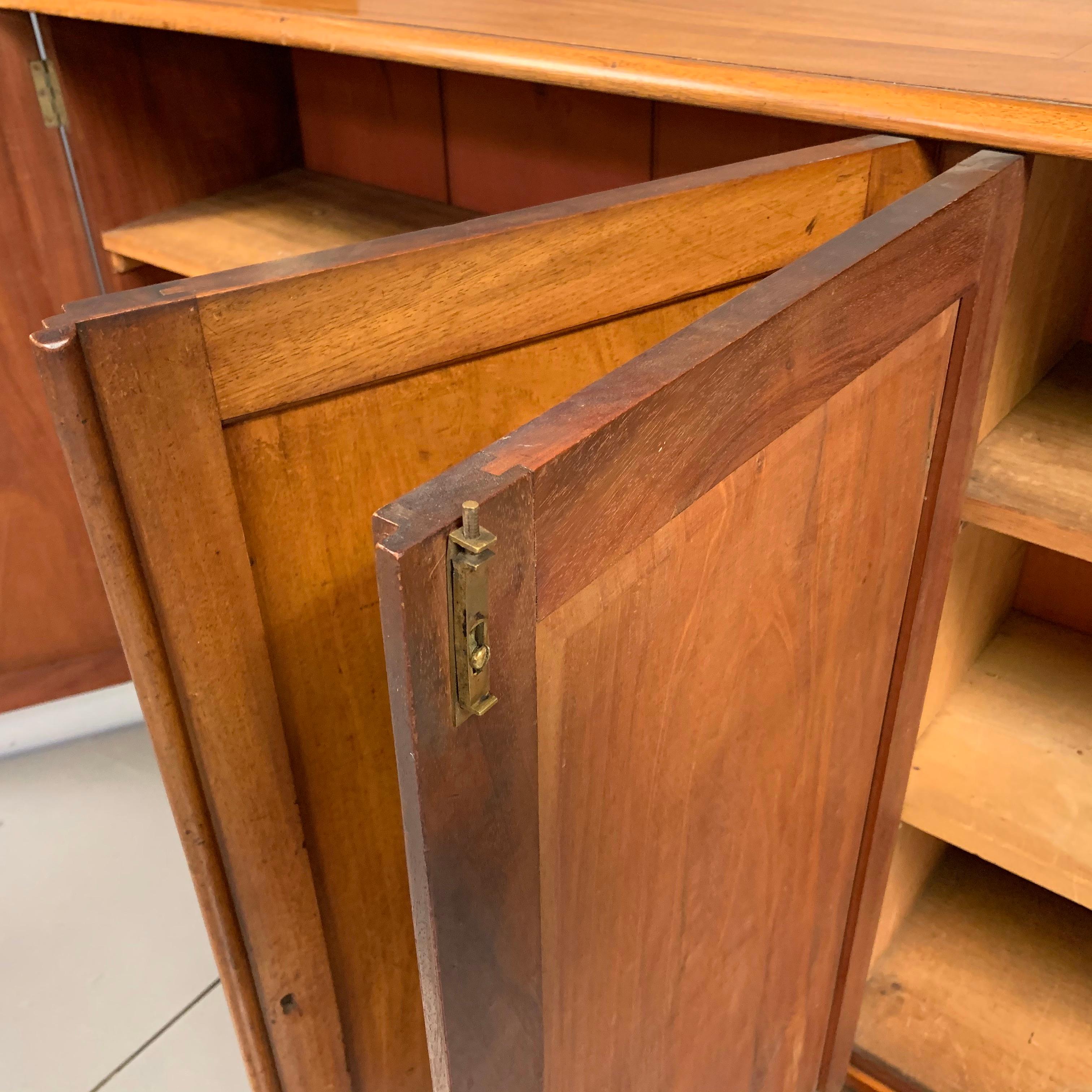 Edwardian Four-Door Pale Mahogany Low Bookcase, circa 1900 7
