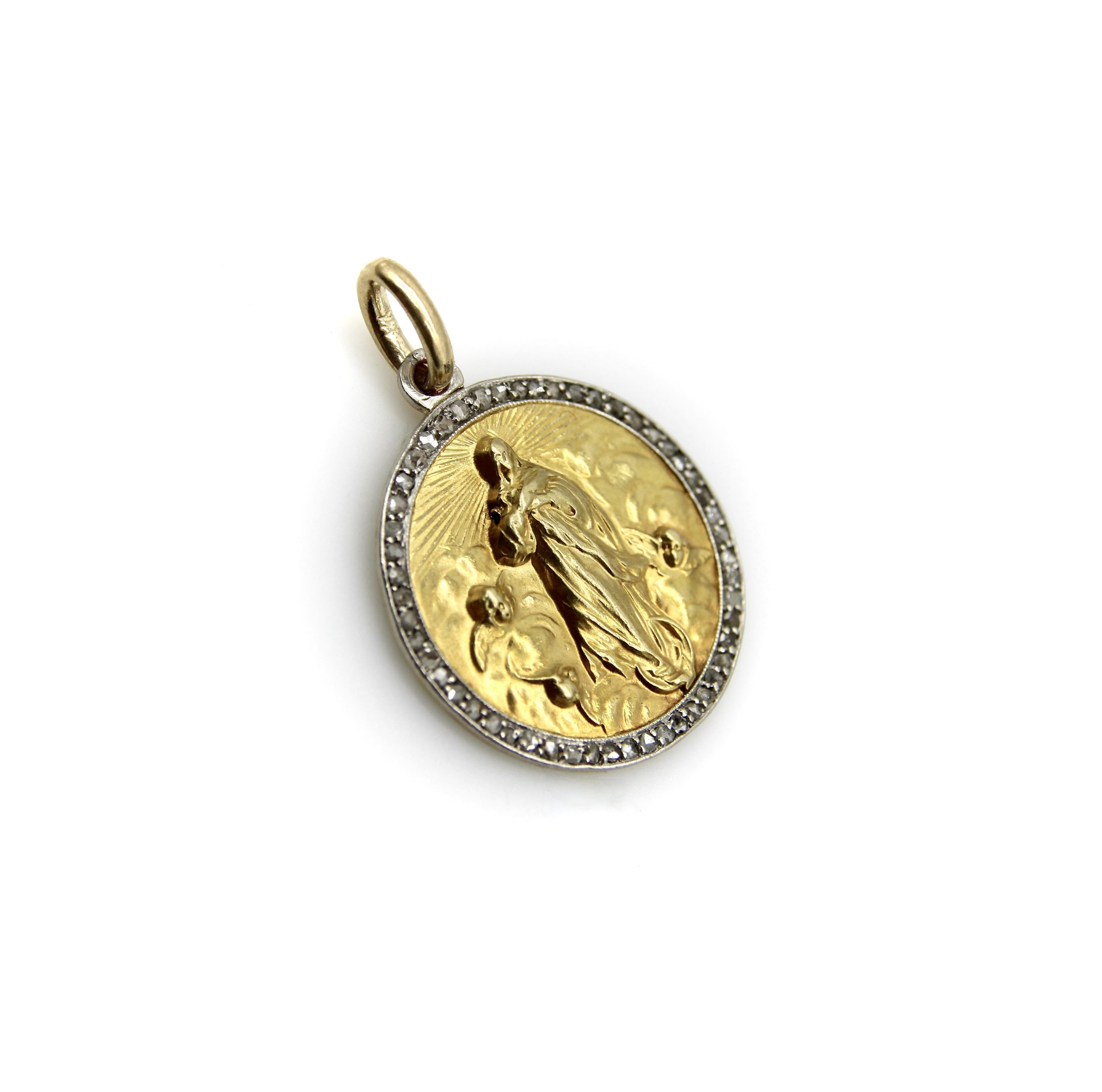 Taglio a rosa Ciondolo francese edoardiano in oro 18 carati e platino Madre di Dio con aureola di diamanti in vendita