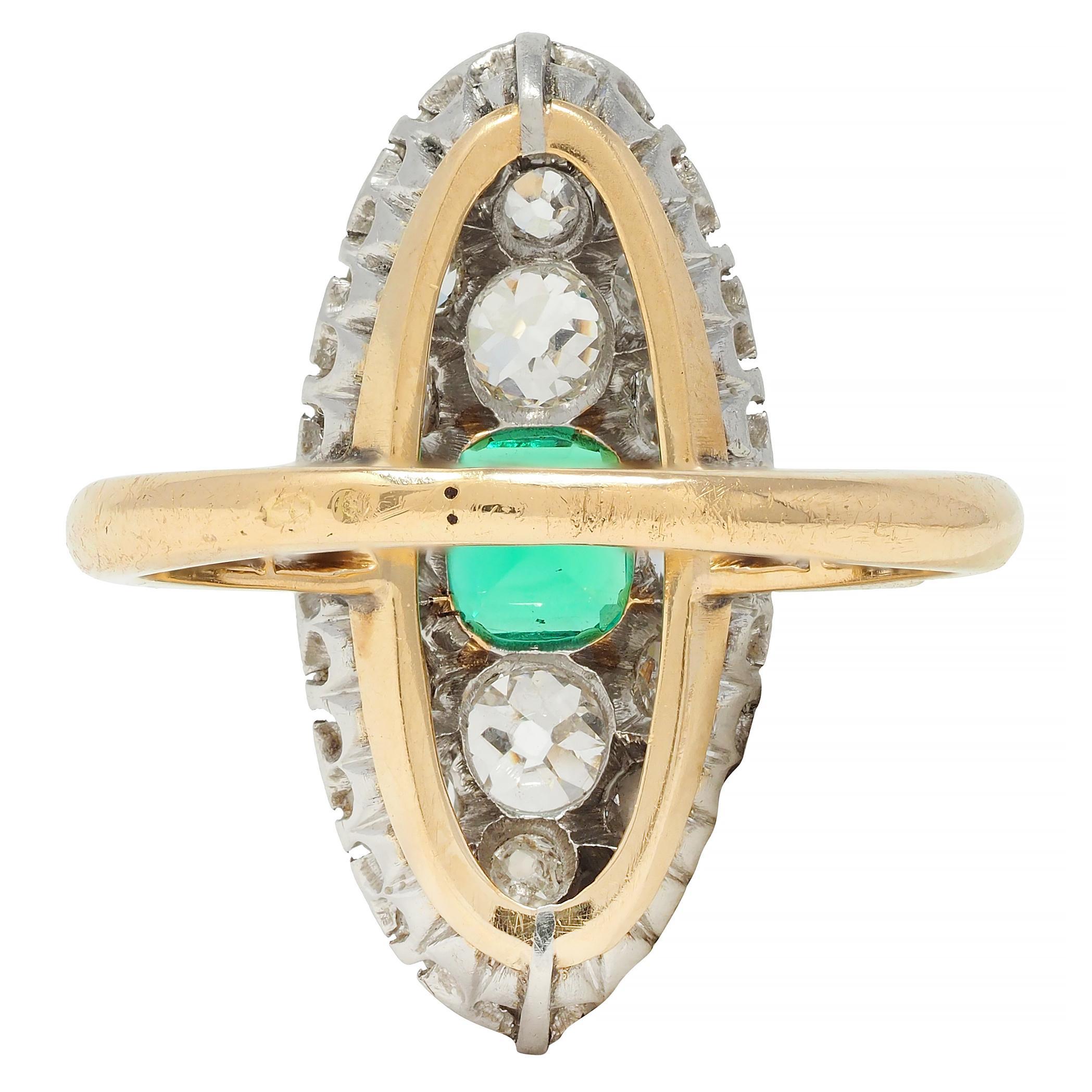 Antiker französischer antiker Navette-Ring aus 14 Karat Gold mit Smaragd und Diamant im Edwardianischen Stil im Angebot 5