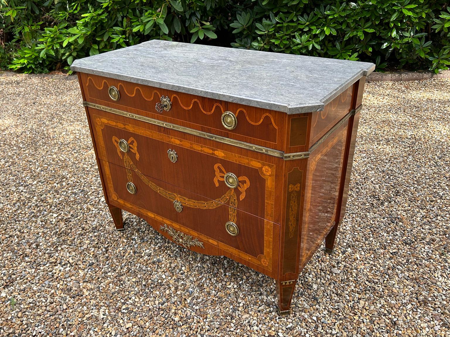 Edwardian French Commode Chest of Drawers with Marble Top For Sale 2
