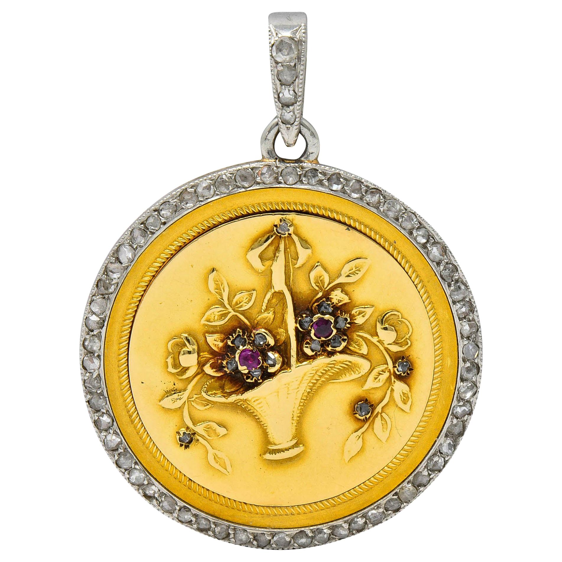 Edwardian French Diamond Platinum 18 Karat Gold Locket