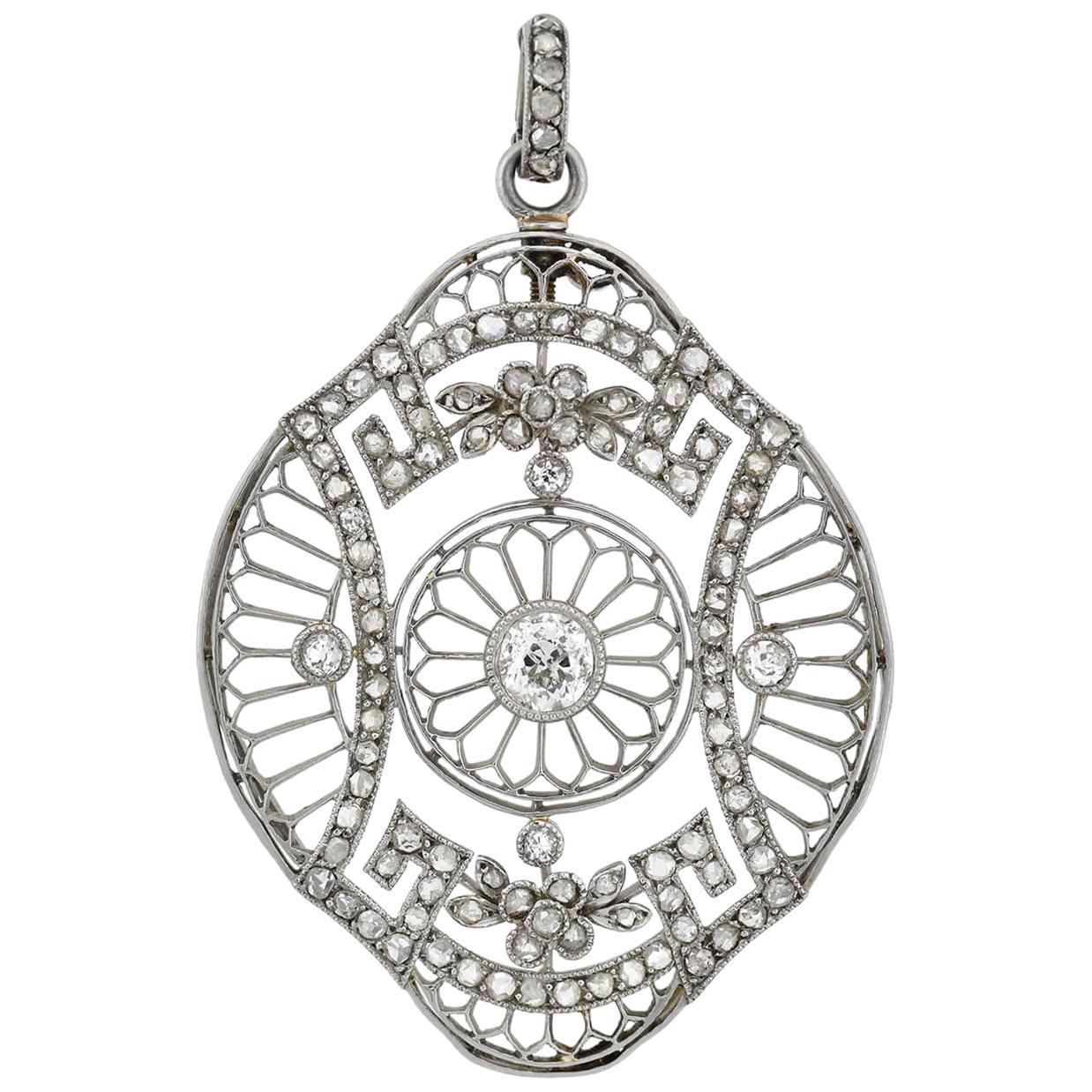 Edwardian French Large 1.05 Total Carat Diamond Floral Motif Filigree Pendant For Sale