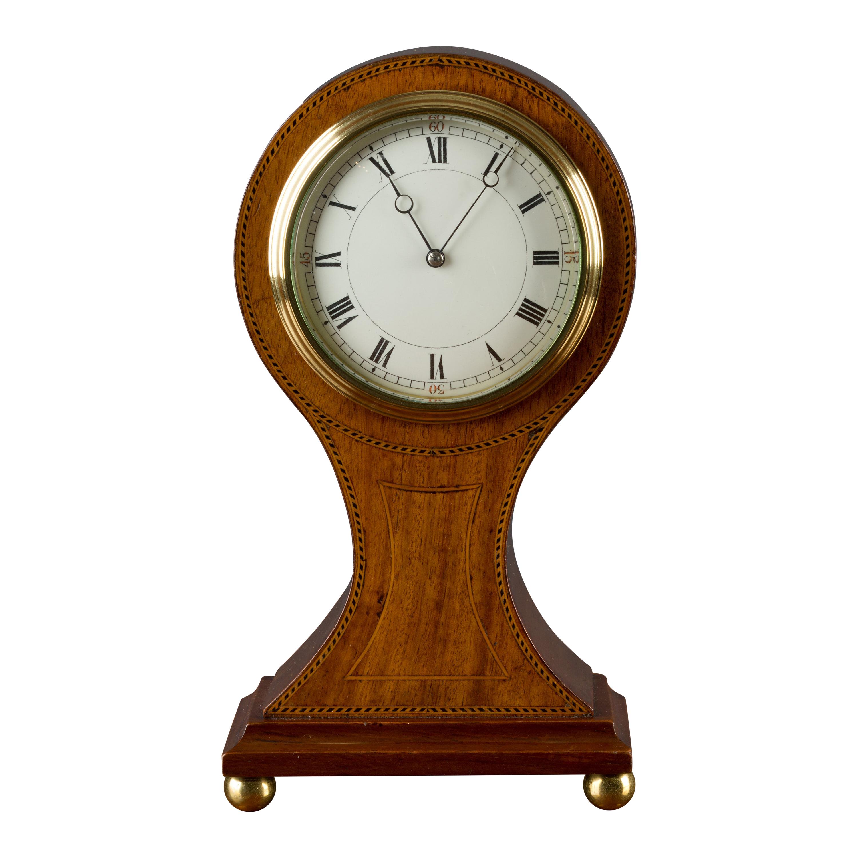 Horloge de cheminée à ballons en acajou de l'époque édouardienne française