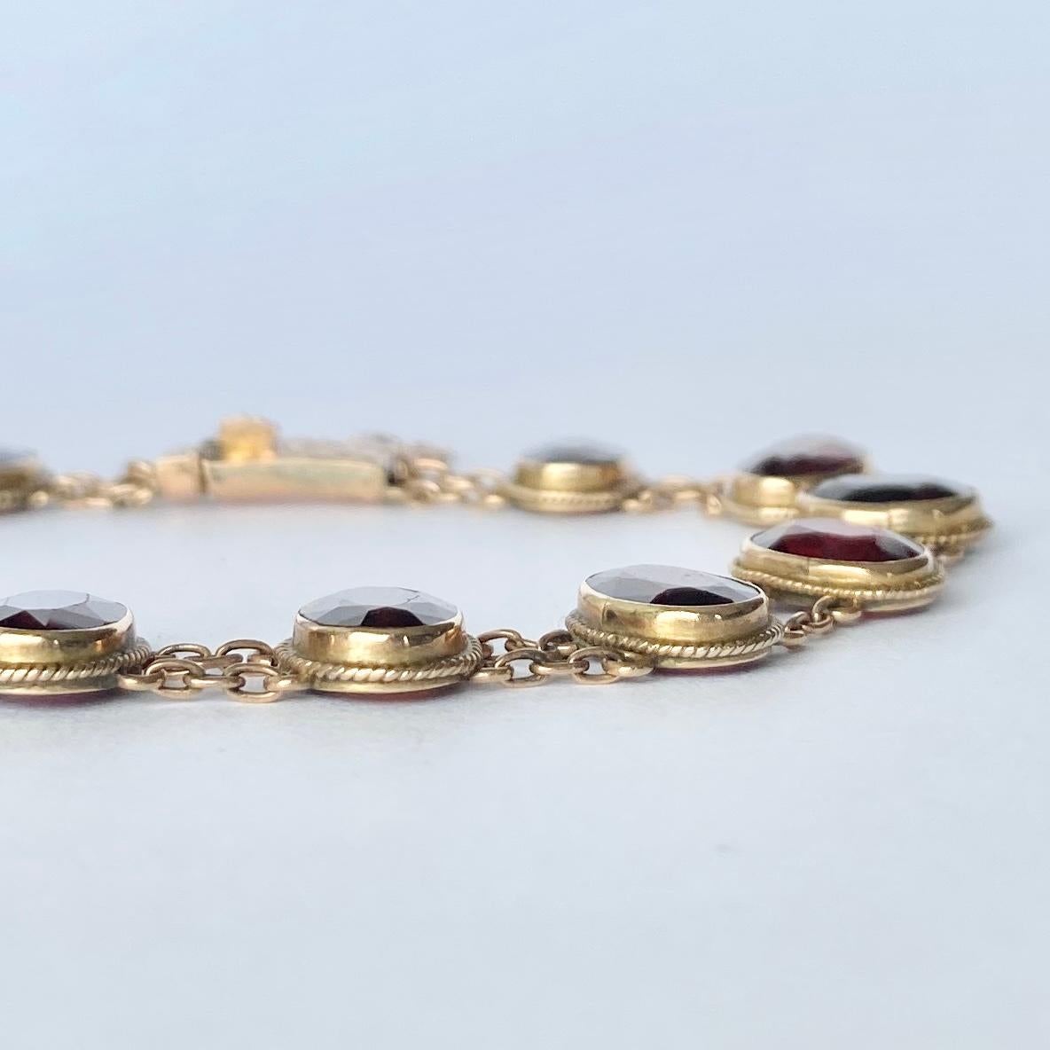Oval Cut Edwardian Garnet and 9 Carat Gold Bracelet