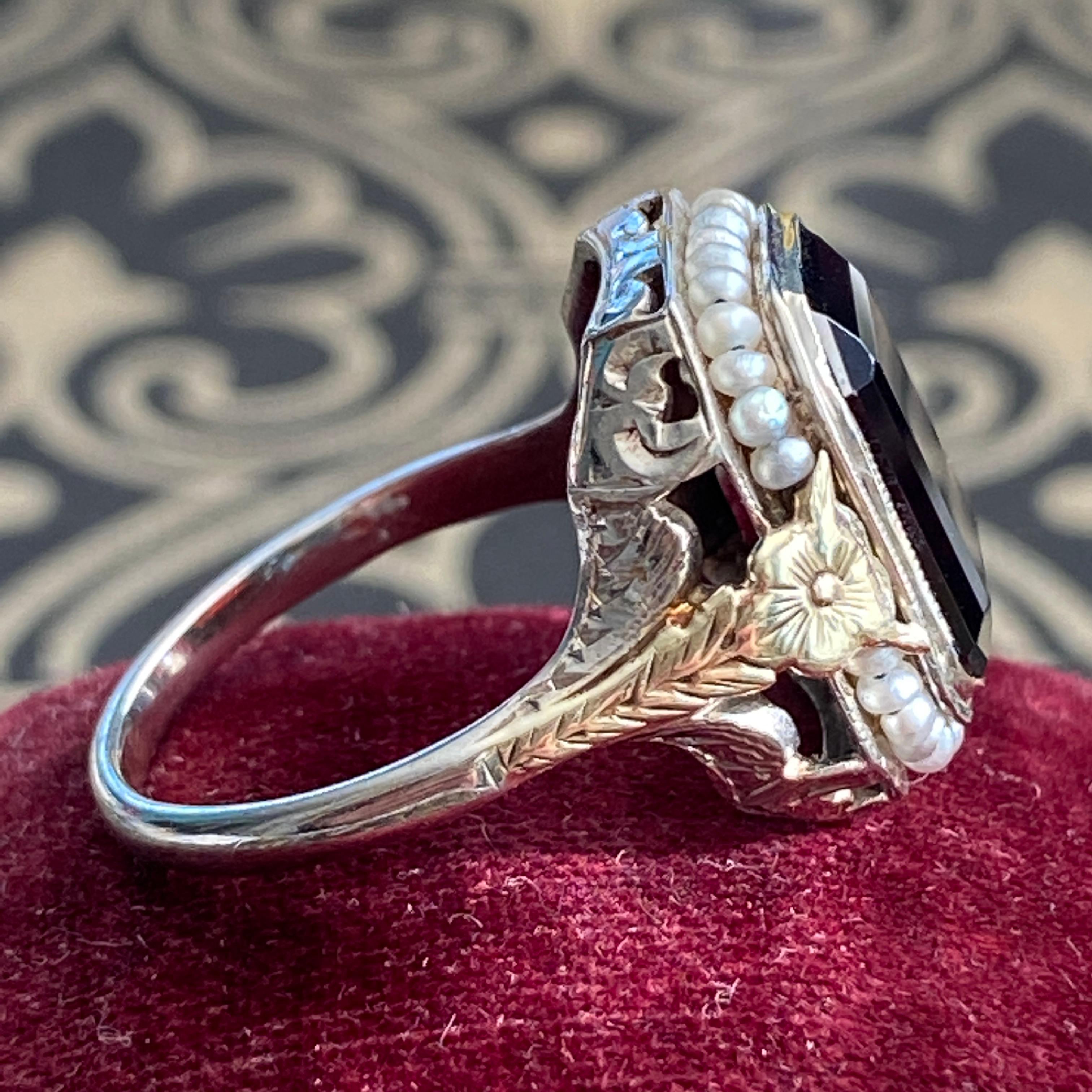 Edwardian Garnet & Seed Pearl Pansy 14K Filigree Ring In Good Condition For Sale In Scotts Valley, CA