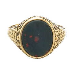 Edwardian Gents Gold and Bloodstone Ring, 1920s