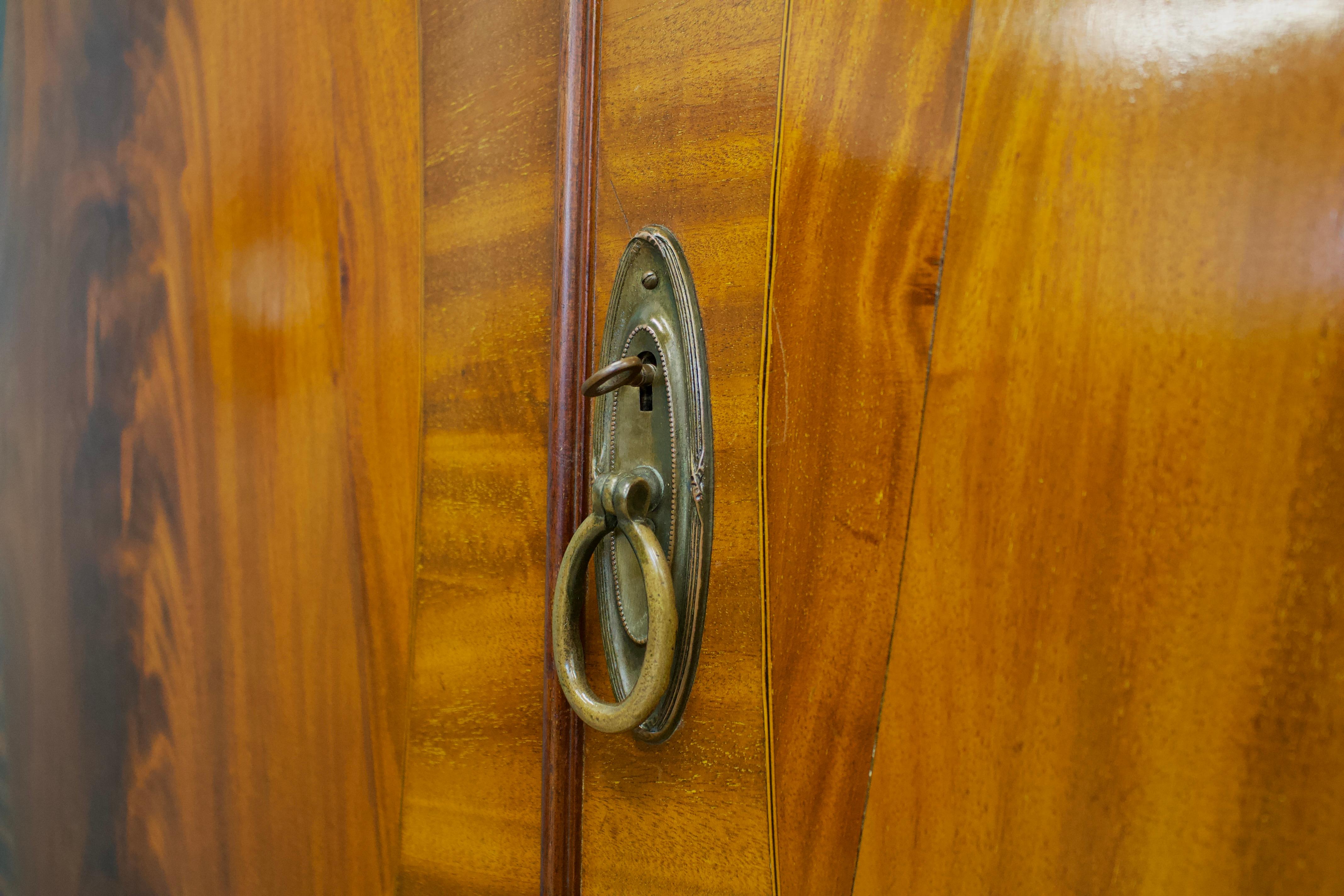 Legno Armadio edoardiano in stile Giorgio III, 1900 in vendita