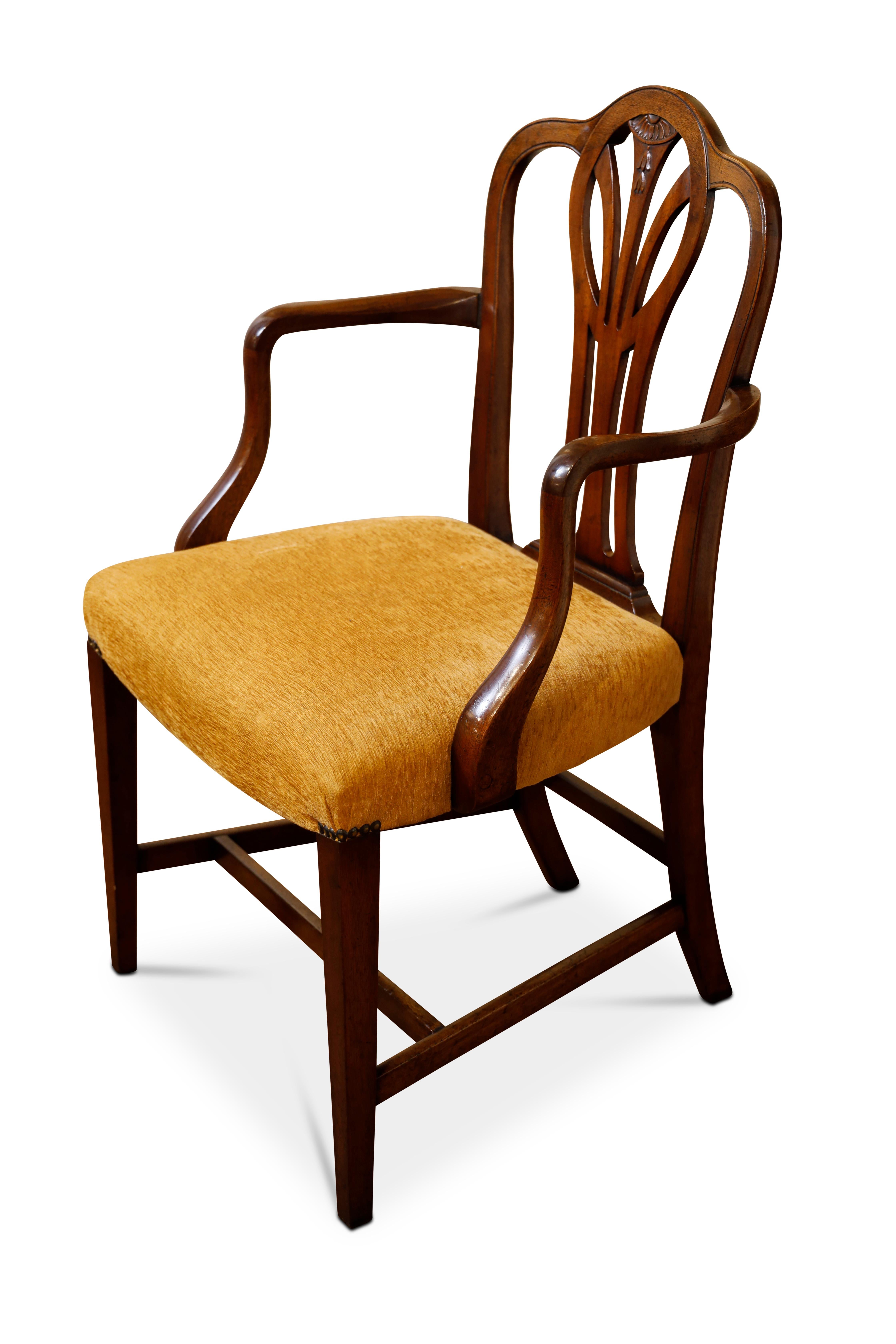 20th Century Edwardian Georgian Style Mahogany Dining Chairs For Sale