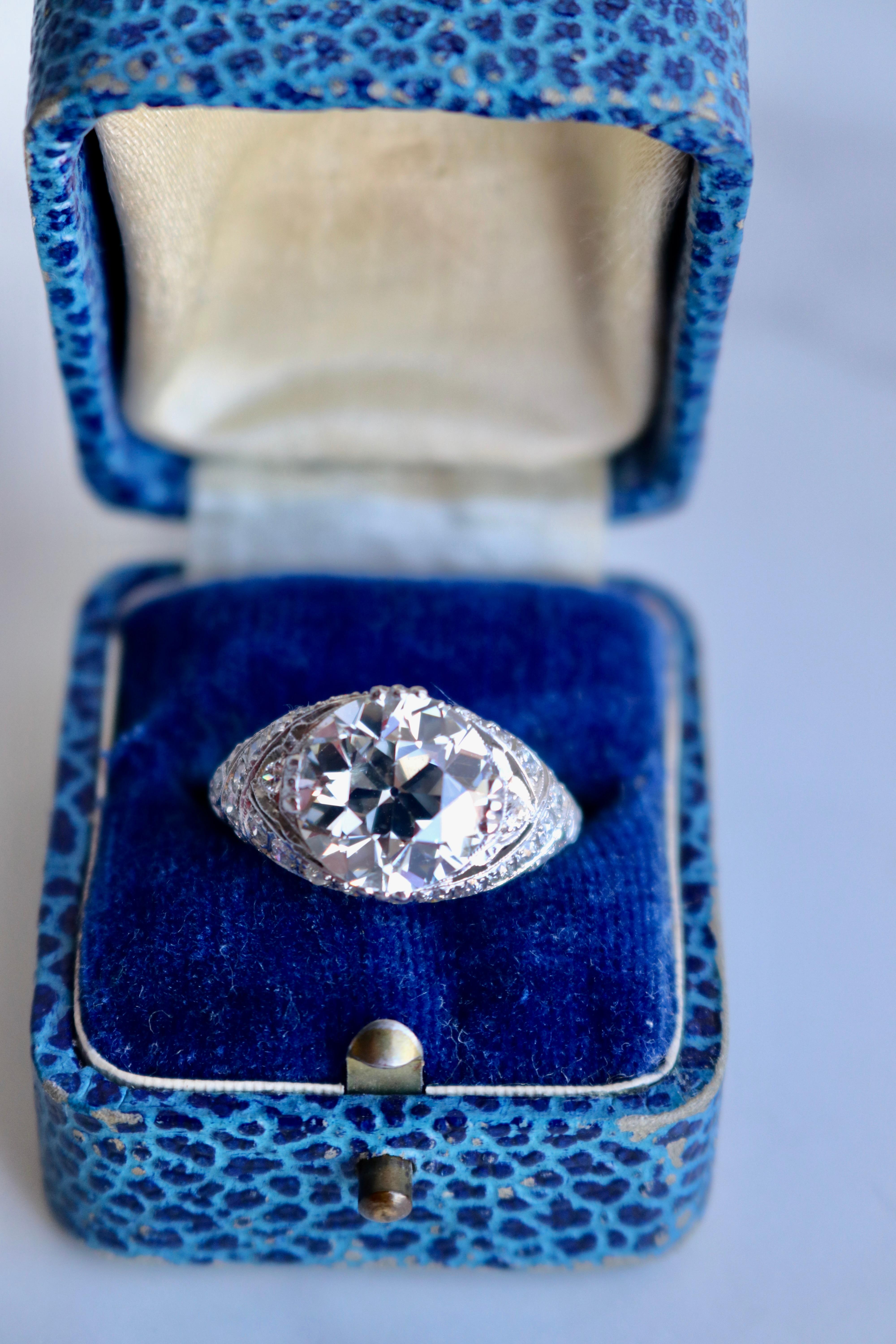 Edwardian GIA 4.14 Carat Old European Cut Diamond Platinum Filigree Ring For Sale 2