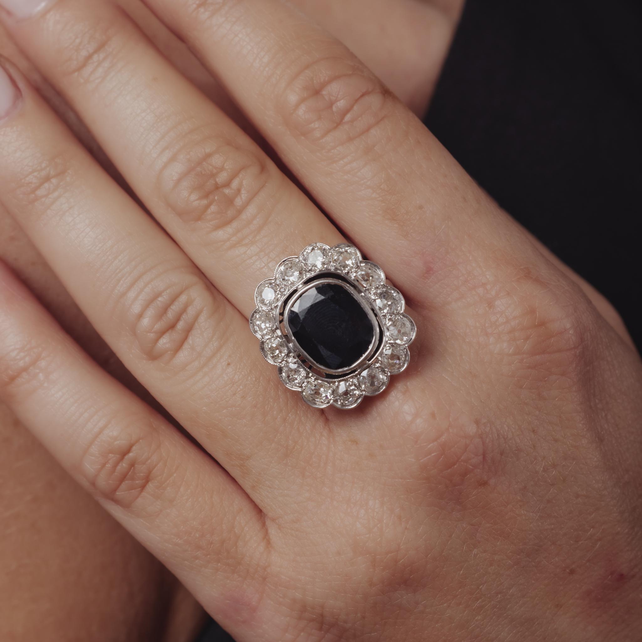 Edwardian GIA 5,25 Karat keine Hitze Saphir Diamant 18k Weißgold-Cluster-Ring im Angebot 1