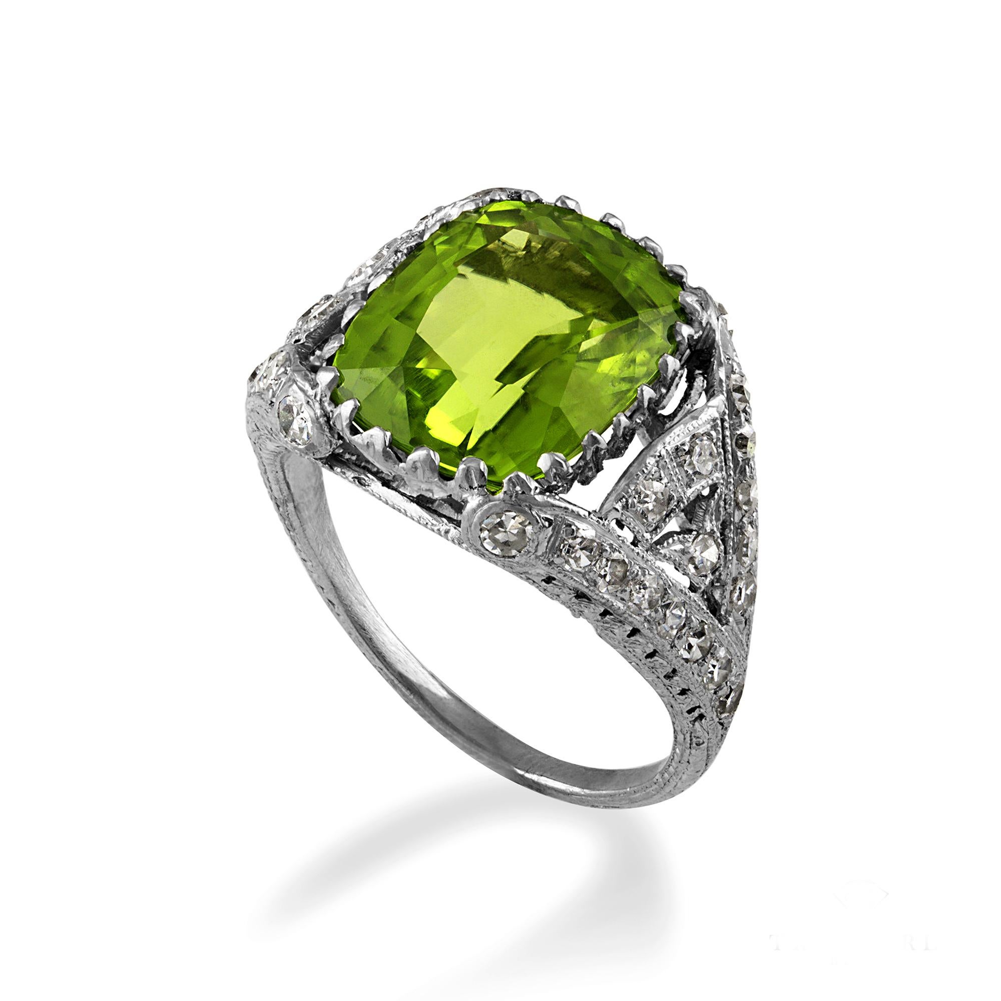 Antiker edwardianischer GIA 7,87 Karat Peridot & Diamant Platin Vintage-Ring 1