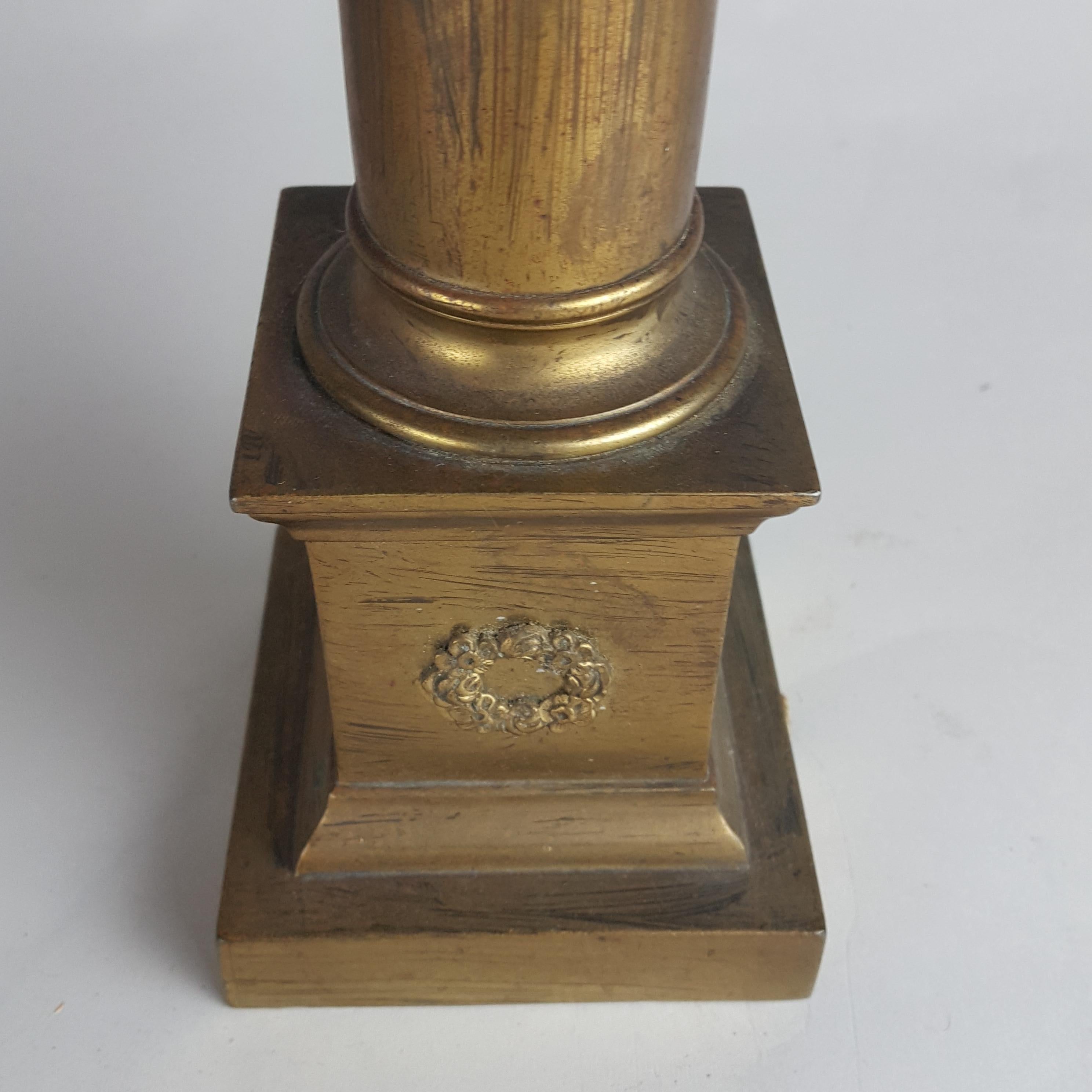 British Edwardian Gilt brass table lamp by Faraday & Sons For Sale