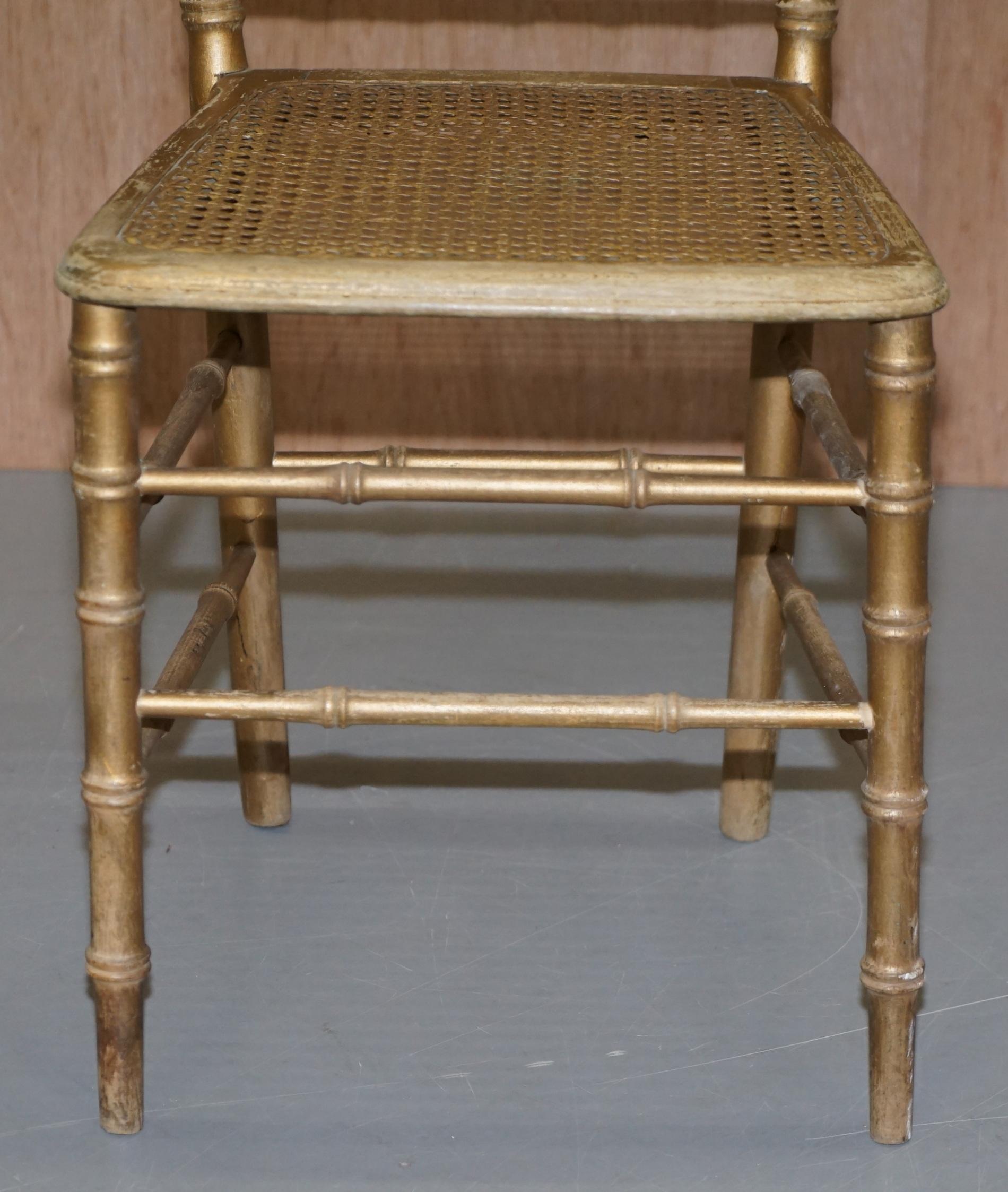 Edwardian Giltwood Famboo Regency Style Berger Stuhl mit neu vergoldetem Rahmen im Angebot 11